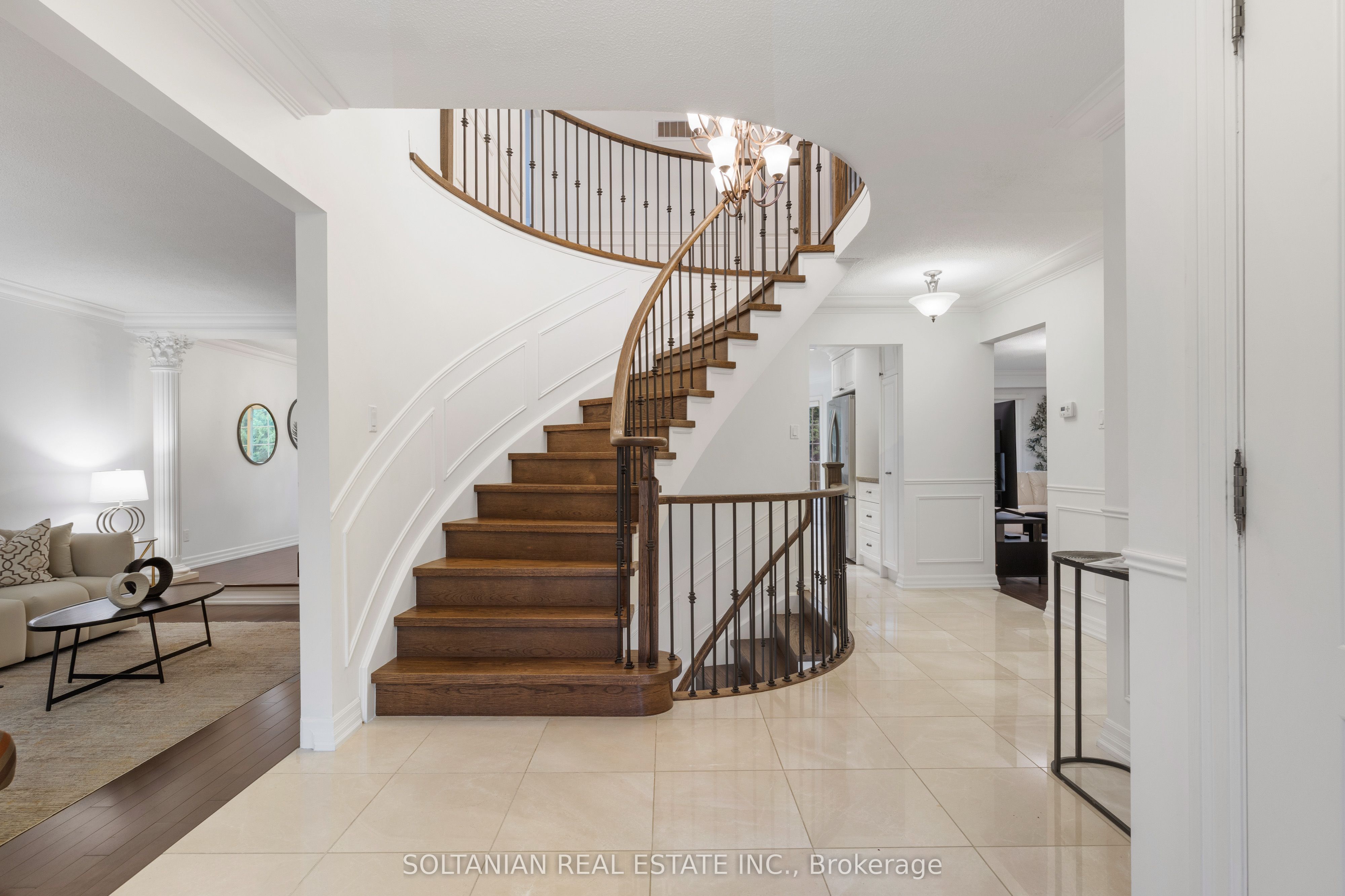 28 Dunvegan Drive Property Photo 18