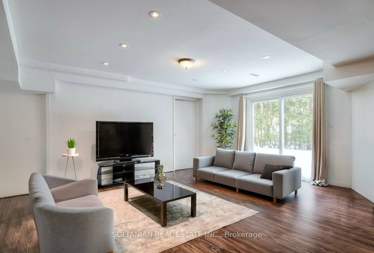 28 Dunvegan Drive Property Photo 38