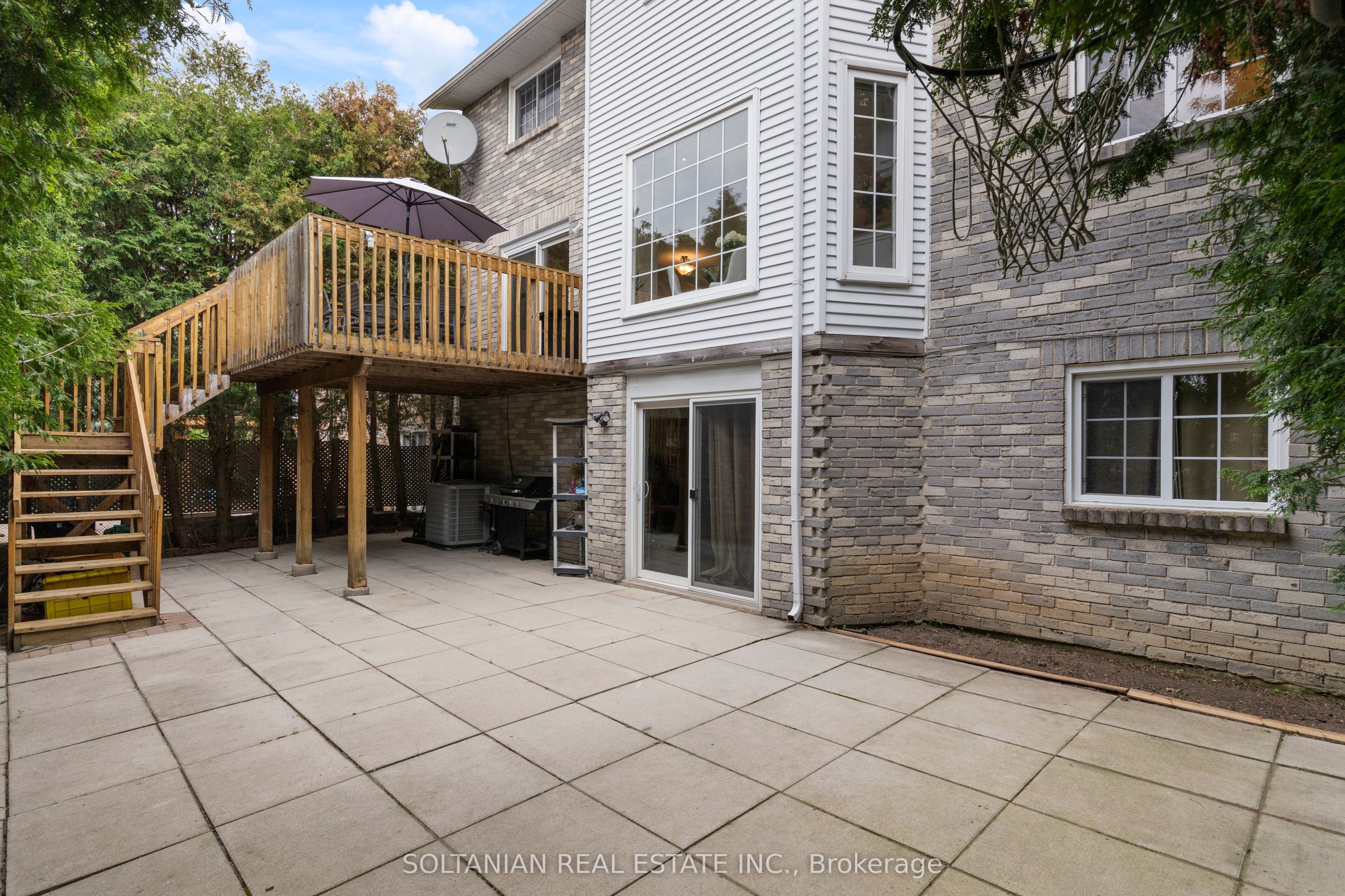 28 Dunvegan Drive Property Photo 42