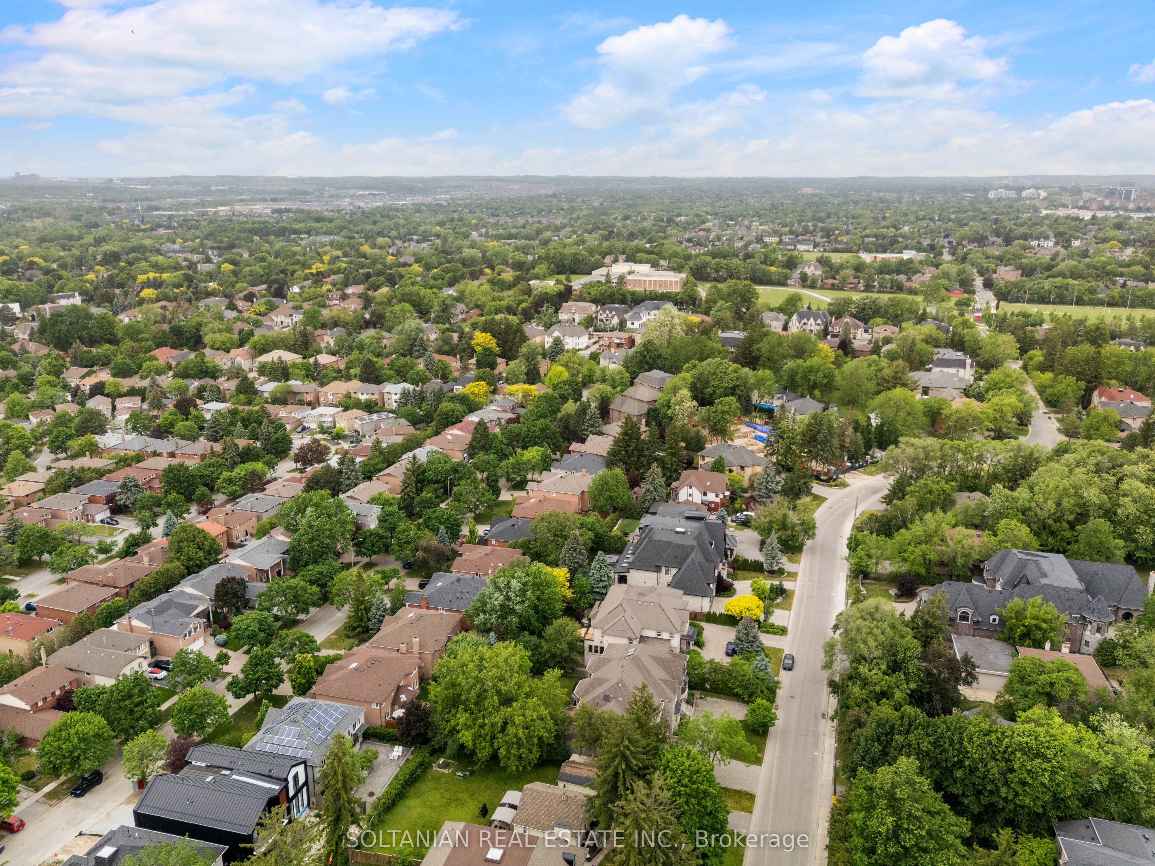 28 Dunvegan Drive Property Photo 49