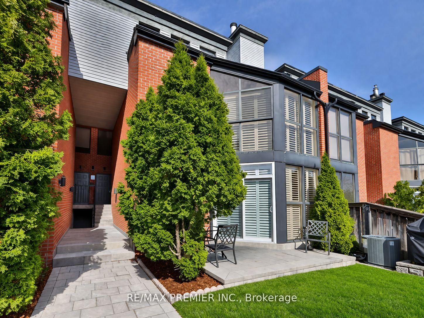 100 Arbors Lane 8 Property Photo 1