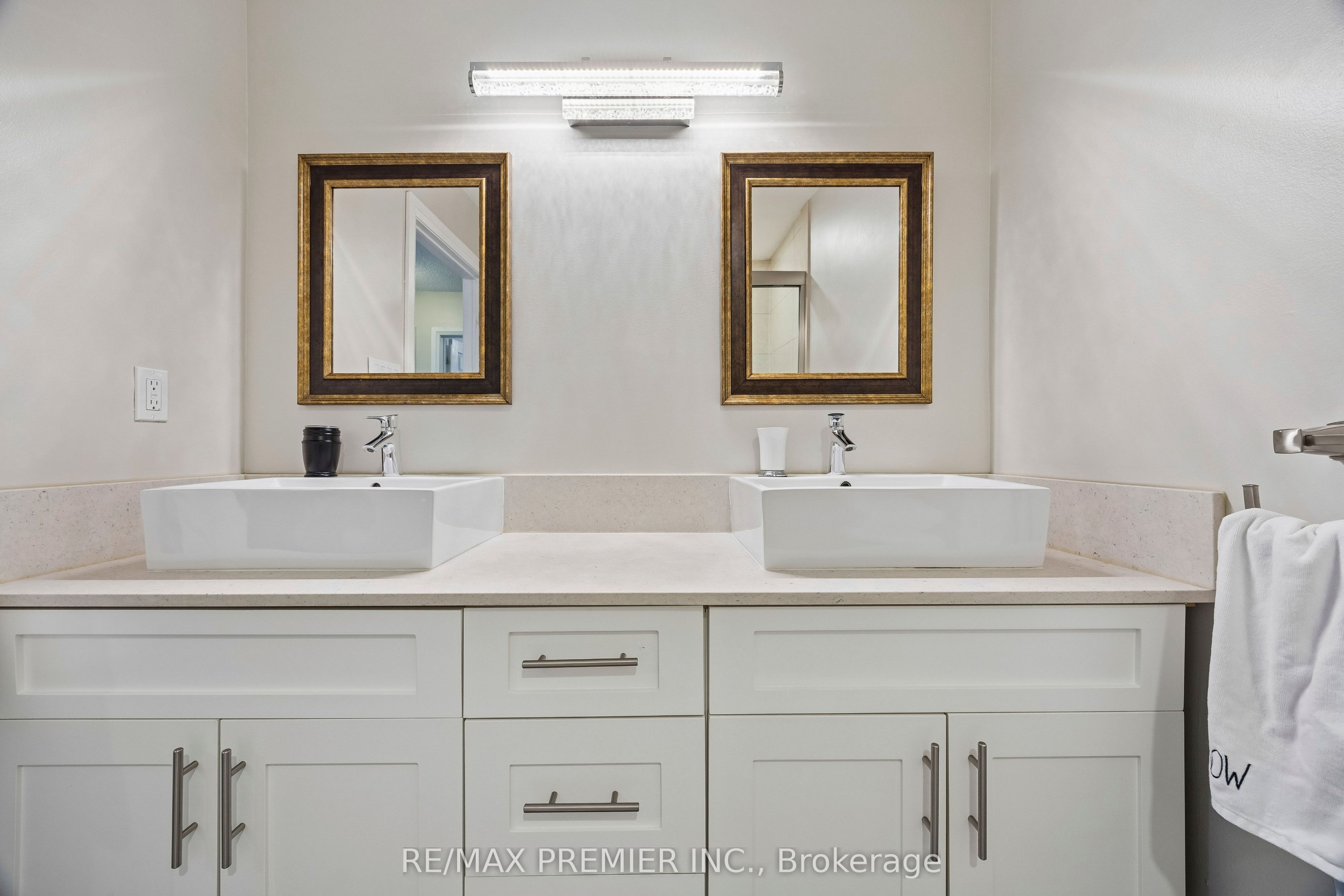 100 Arbors Lane 8 Property Photo 40