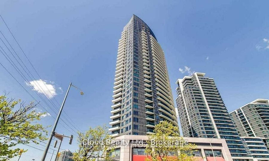7181 Yonge Street 90 Property Photo 3