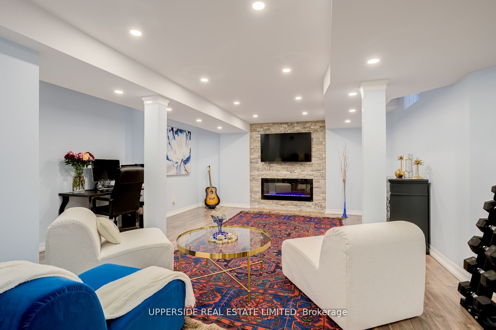 167 Covent Crescent Property Photo 33
