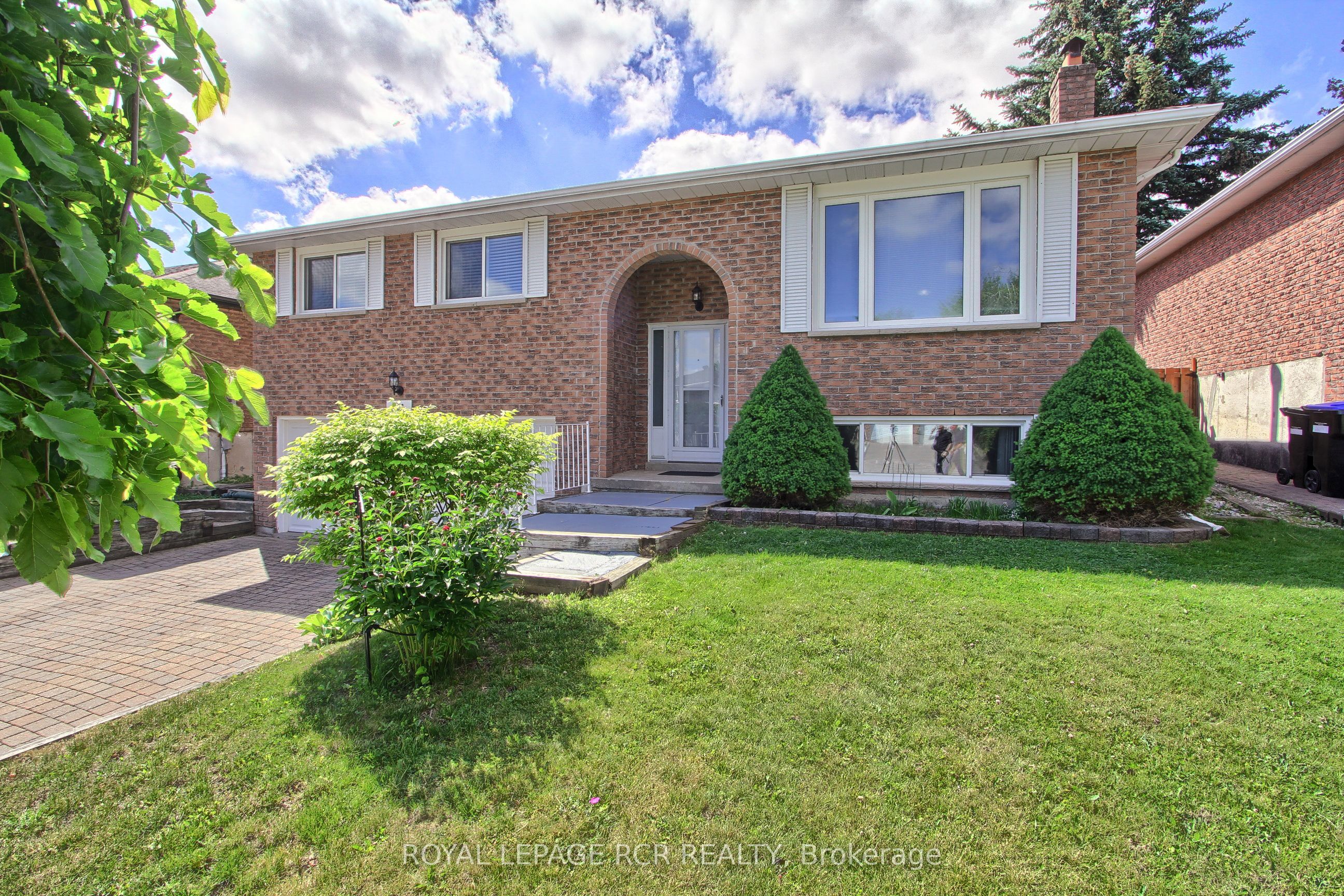 491 Maplegrove Avenue Property Photo 4