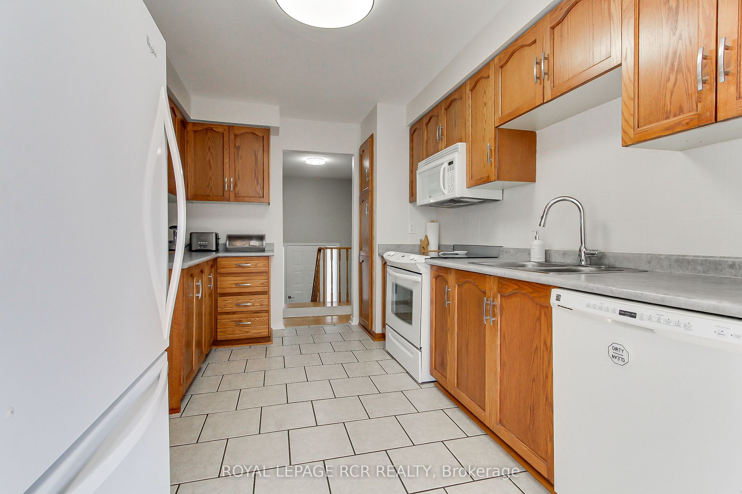 491 Maplegrove Avenue Property Photo 17