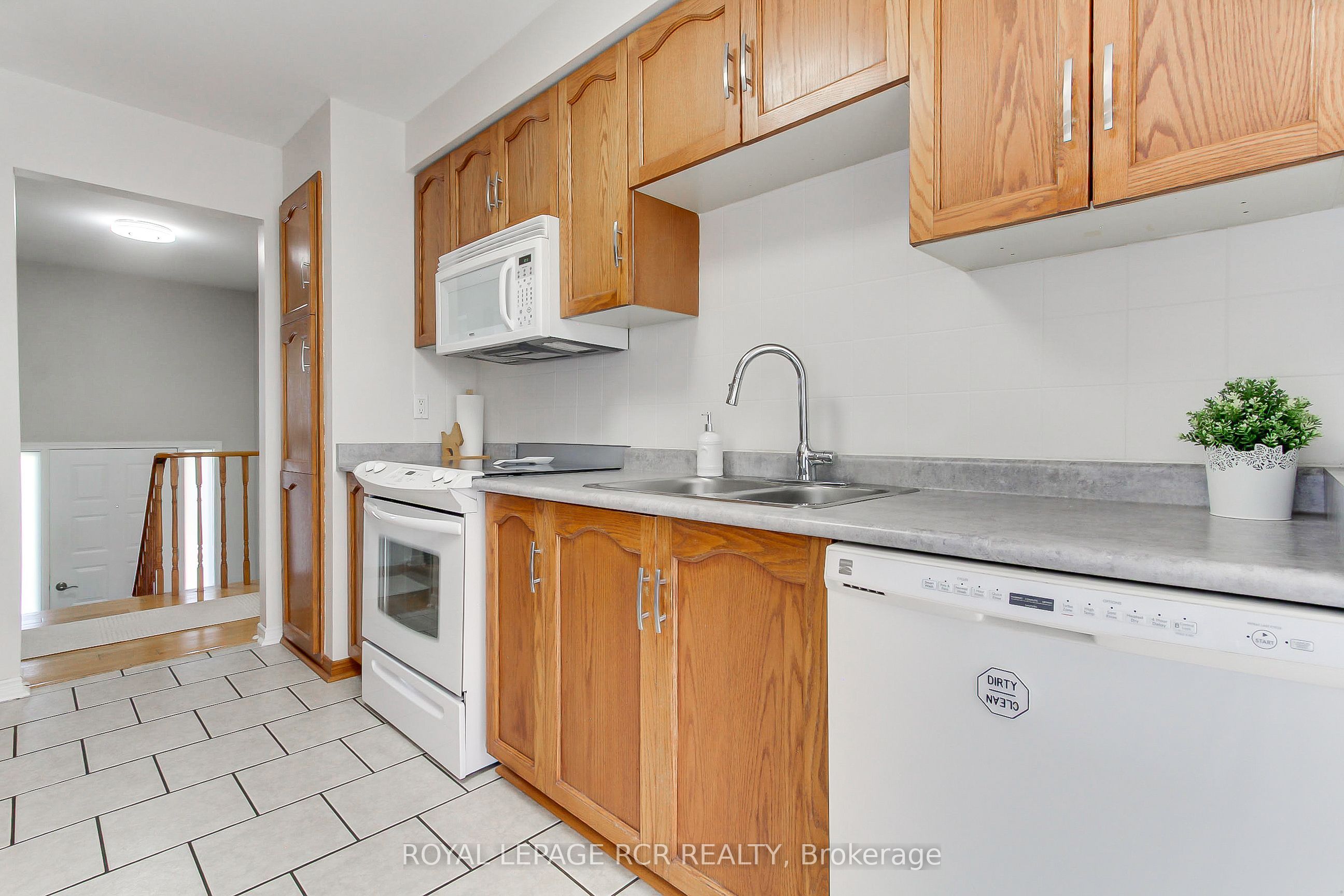 491 Maplegrove Avenue Property Photo 19