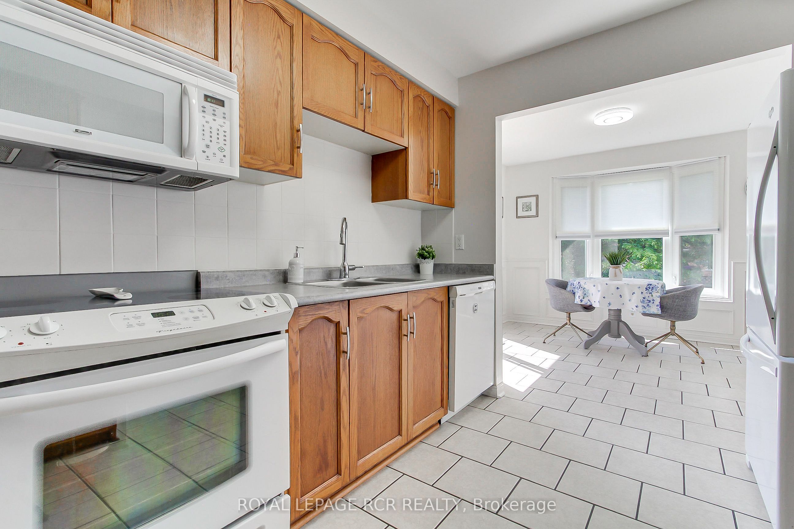 491 Maplegrove Avenue Property Photo 22