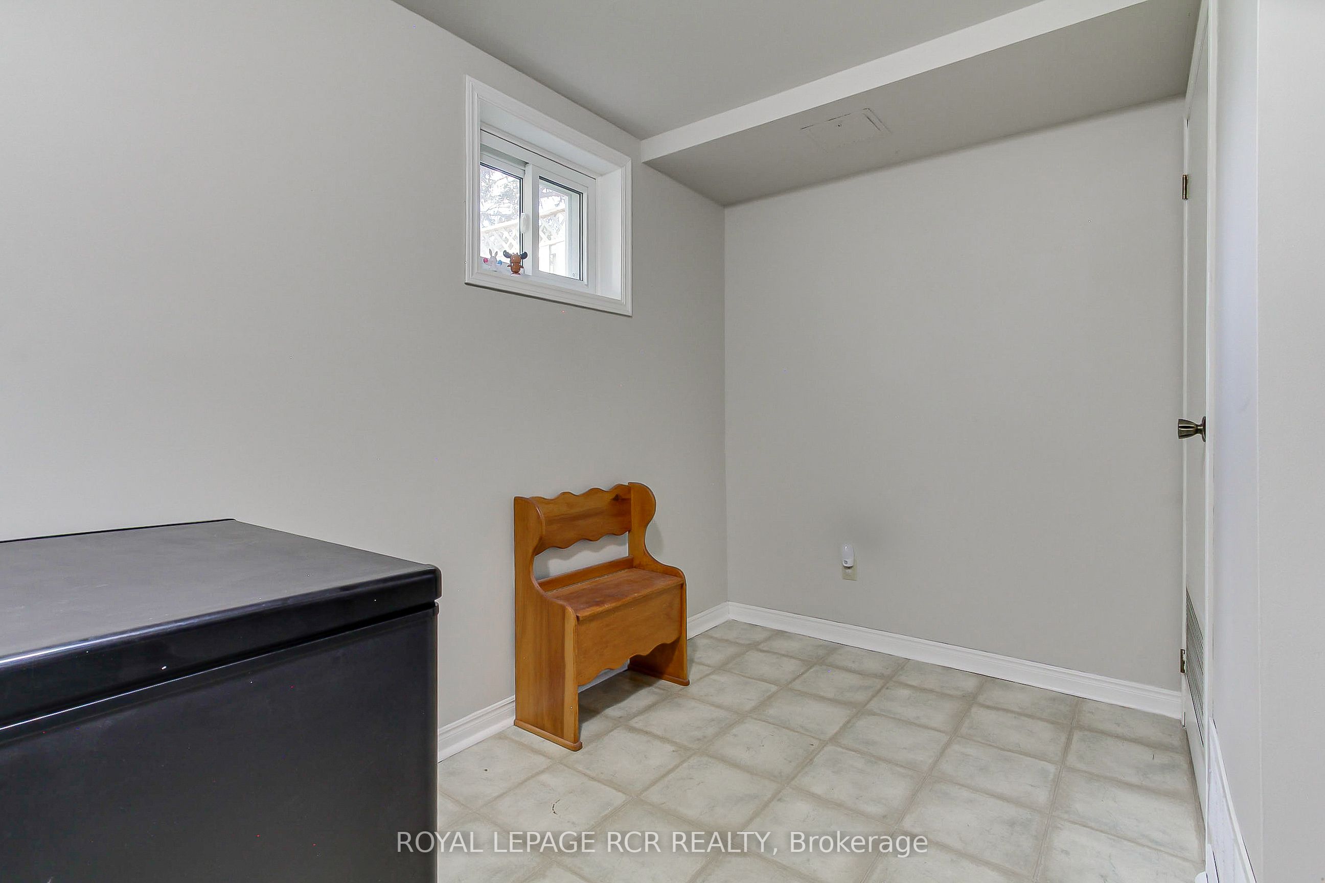 491 Maplegrove Avenue Property Photo 40