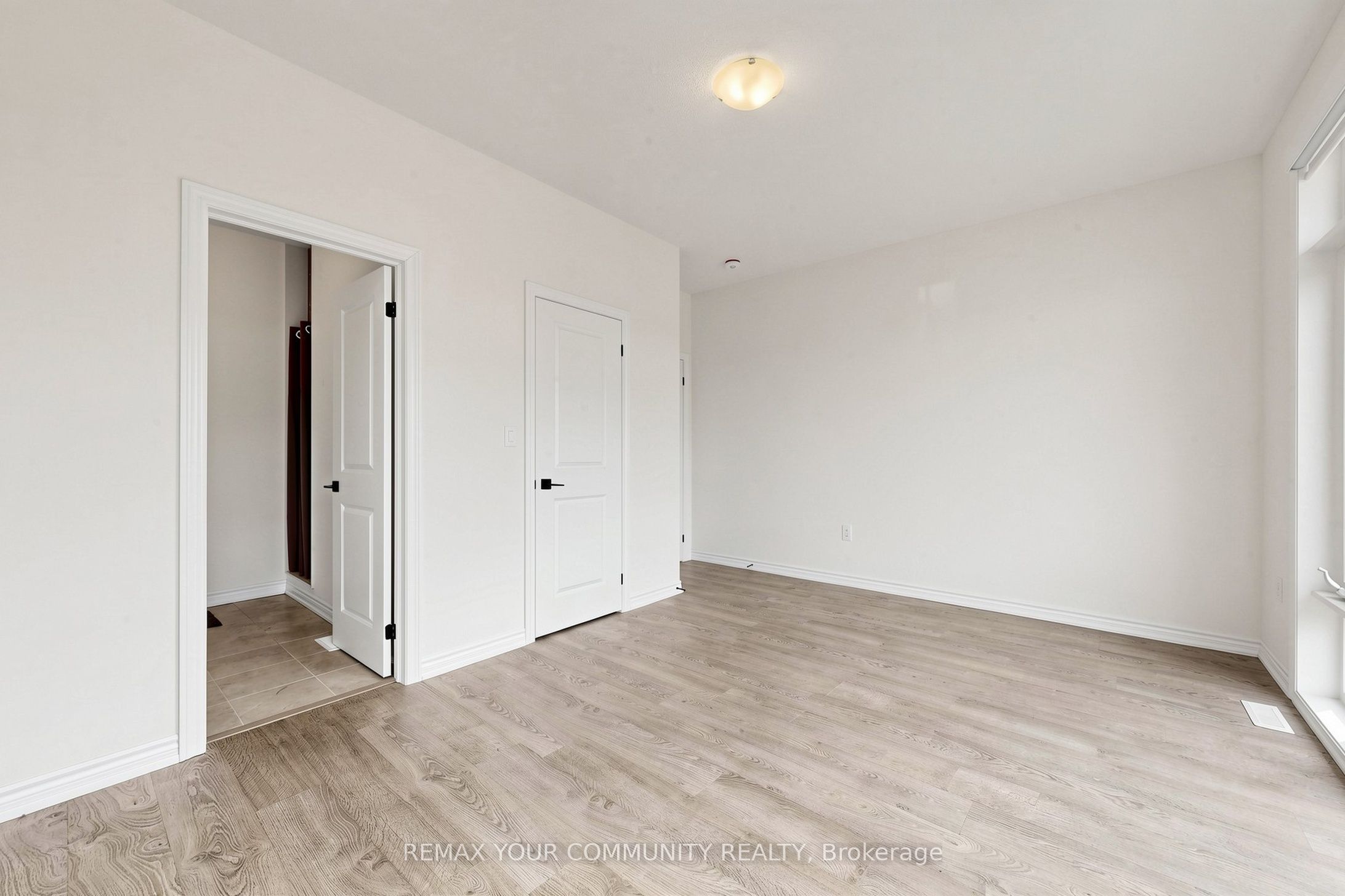 105 Halldorson Avenue Property Photo 37