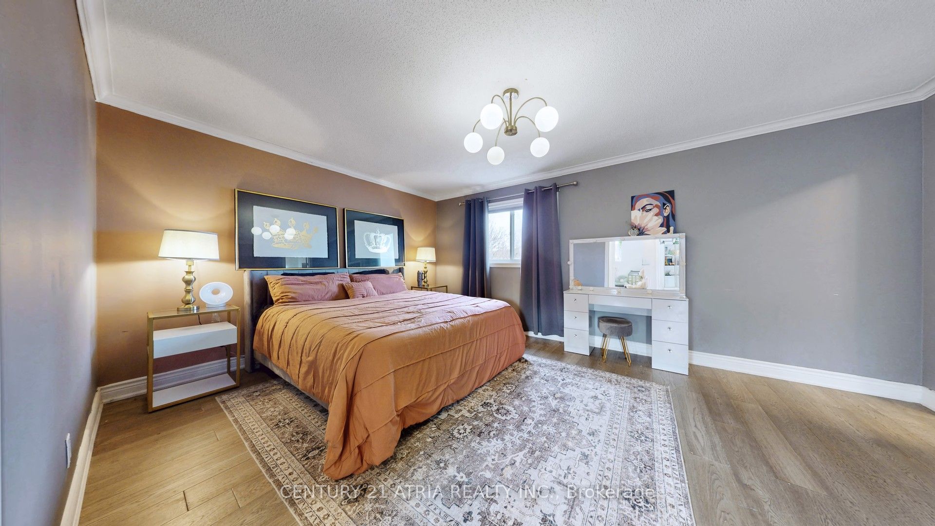 1166 Oriole Crescent Property Photo 27