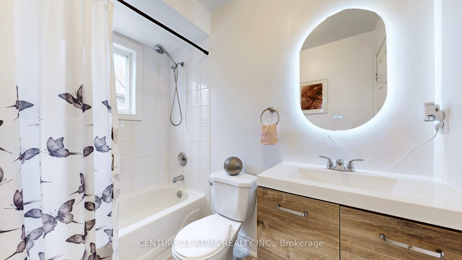 1166 Oriole Crescent Property Photo 35
