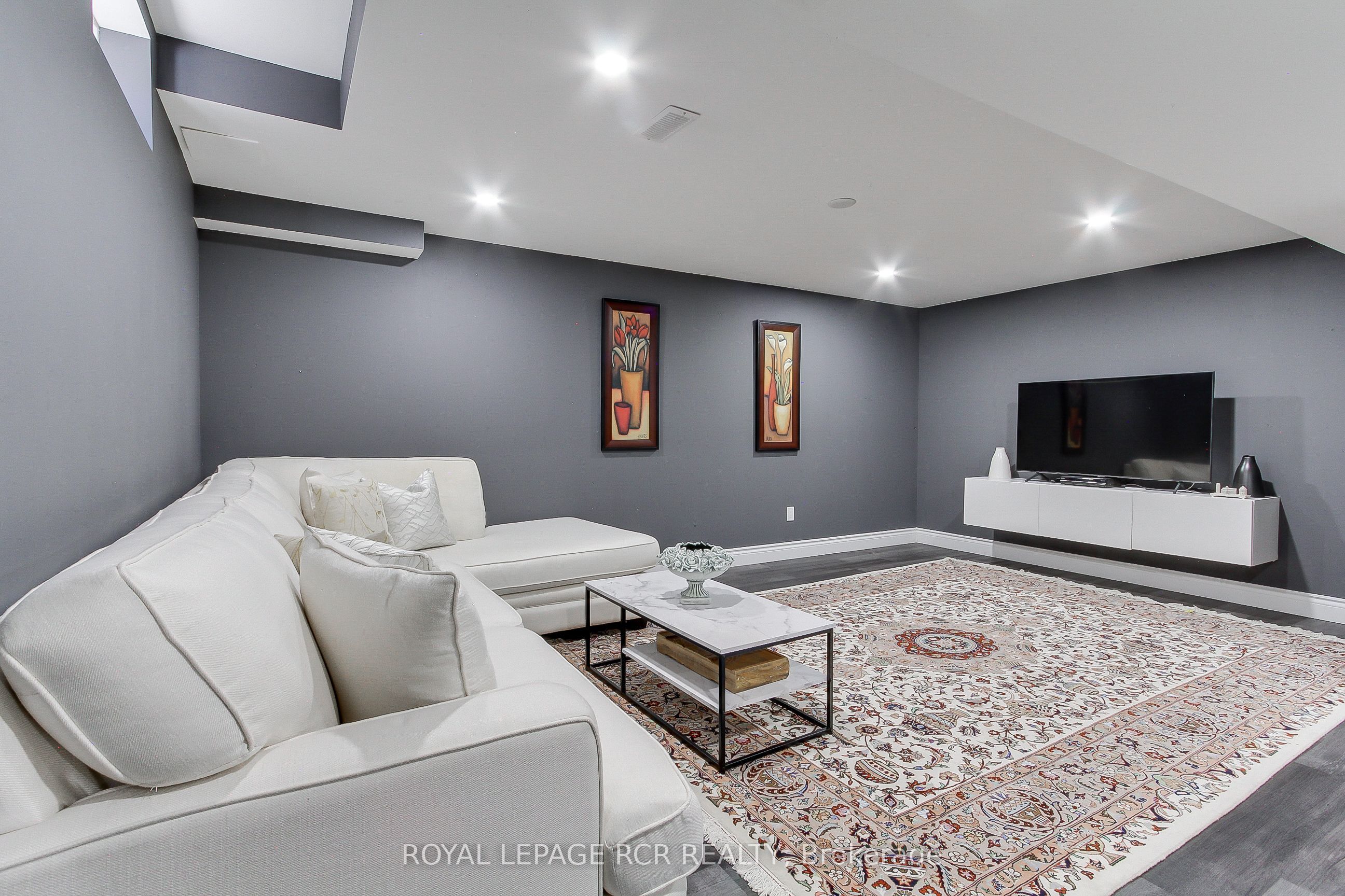646 Brooker Ridge Property Photo 45