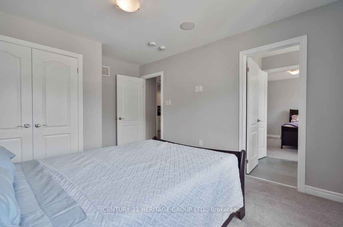 33 Prosser Crescent Property Photo 26