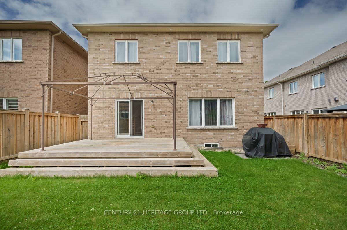 33 Prosser Crescent Property Photo 34
