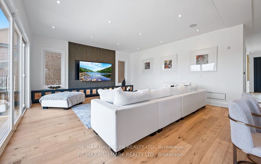 119 Pointon Street Property Photo 11
