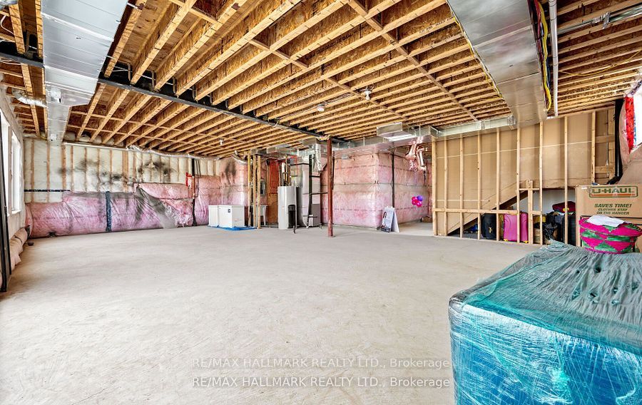 119 Pointon Street Property Photo 43