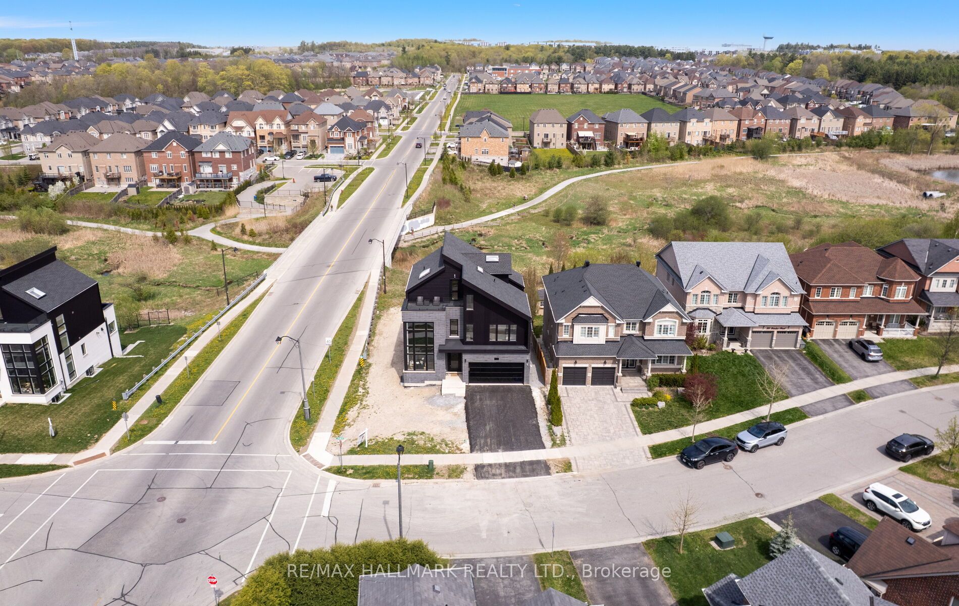 119 Pointon Street Property Photo 49