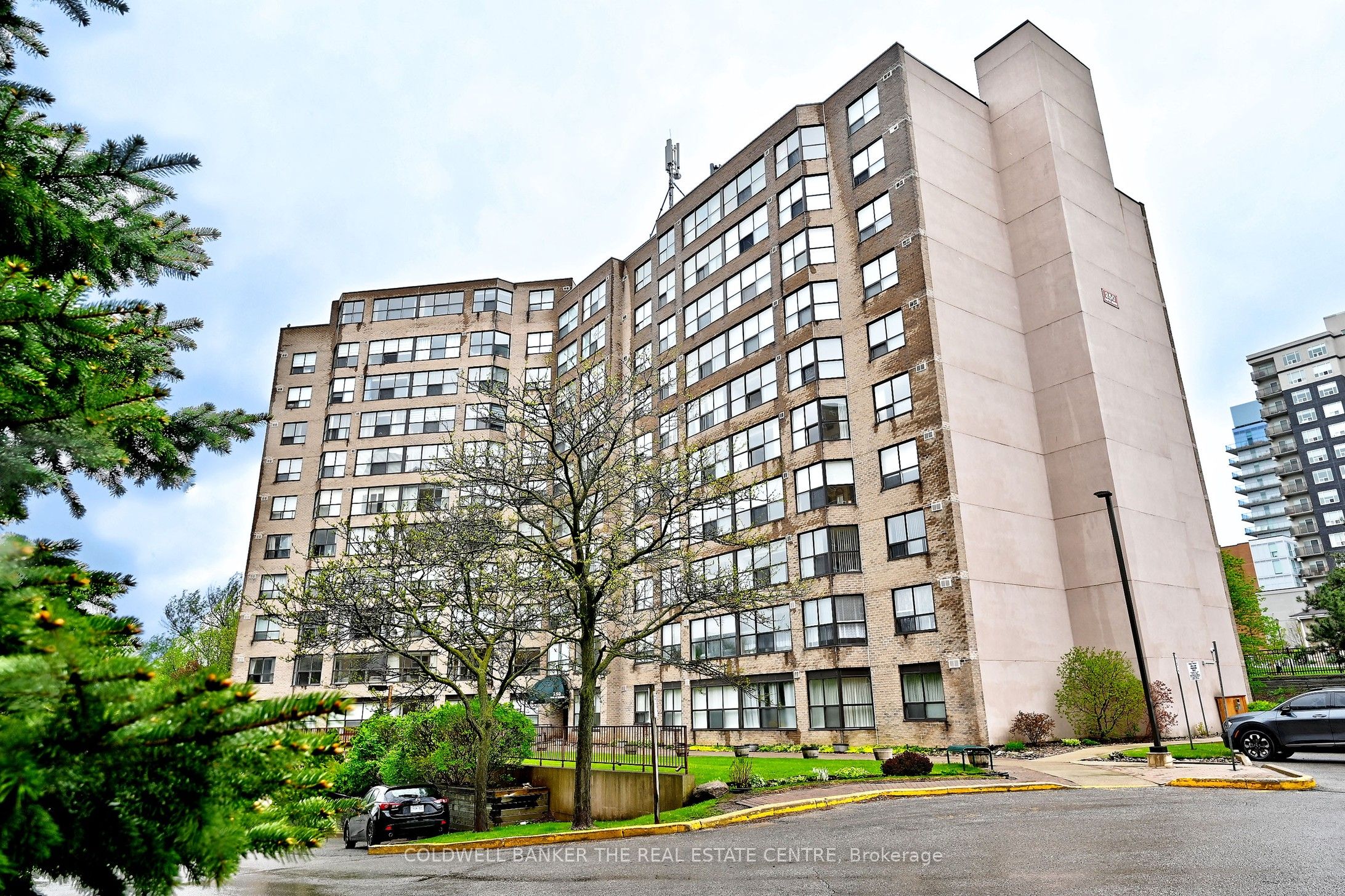 250 Davis Drive 208 Property Photo 1