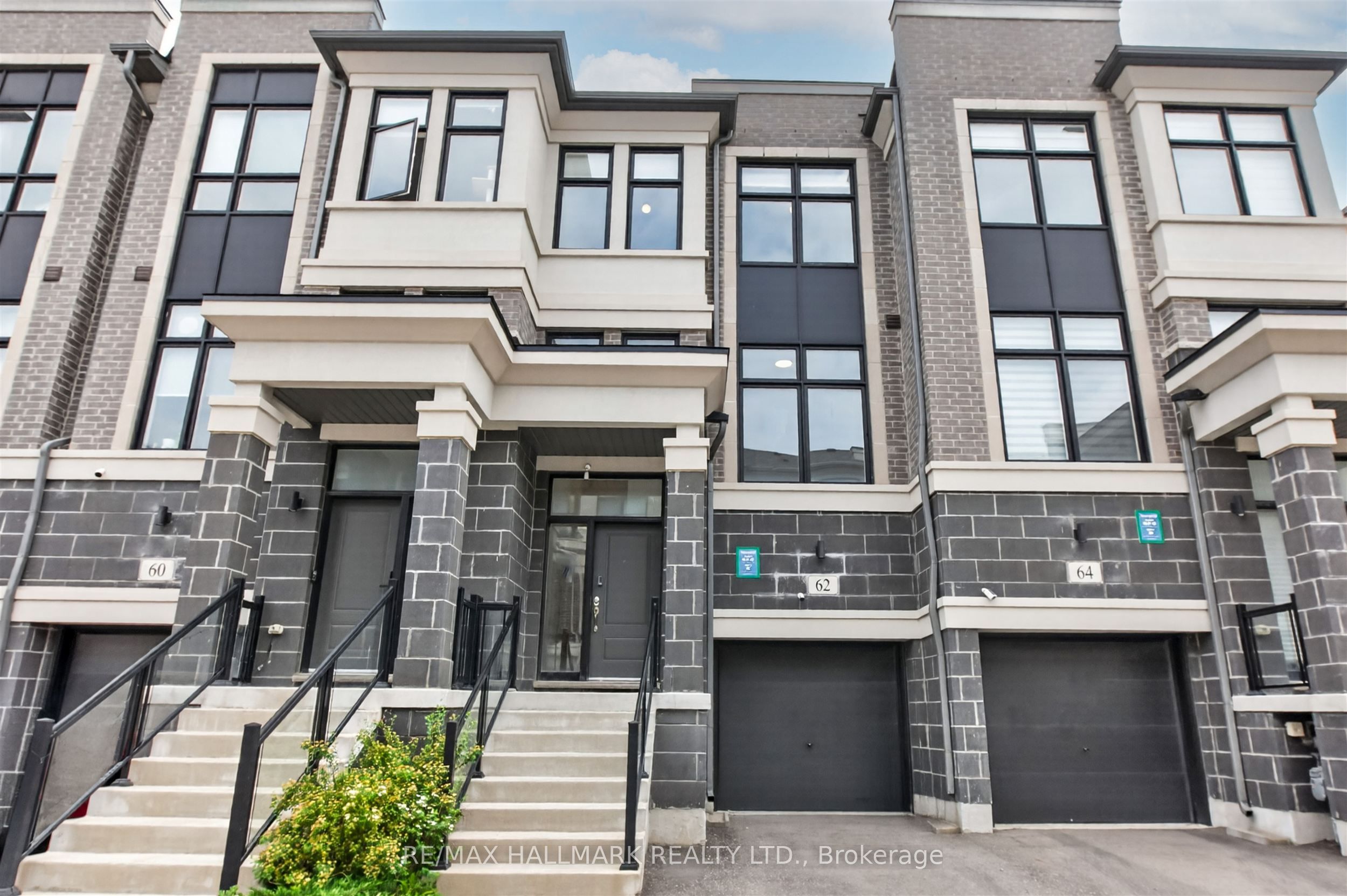62 Pantheon Lane Property Photo 1