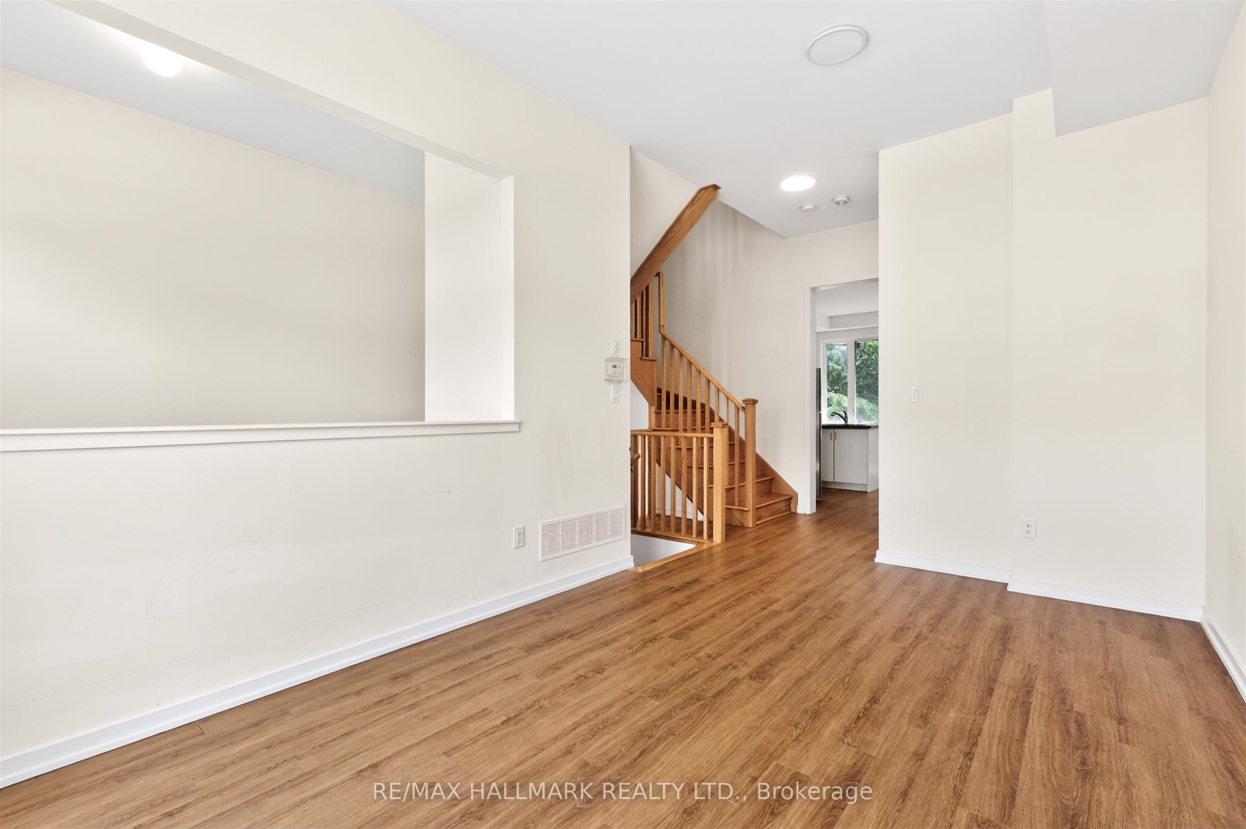 62 Pantheon Lane Property Photo 11