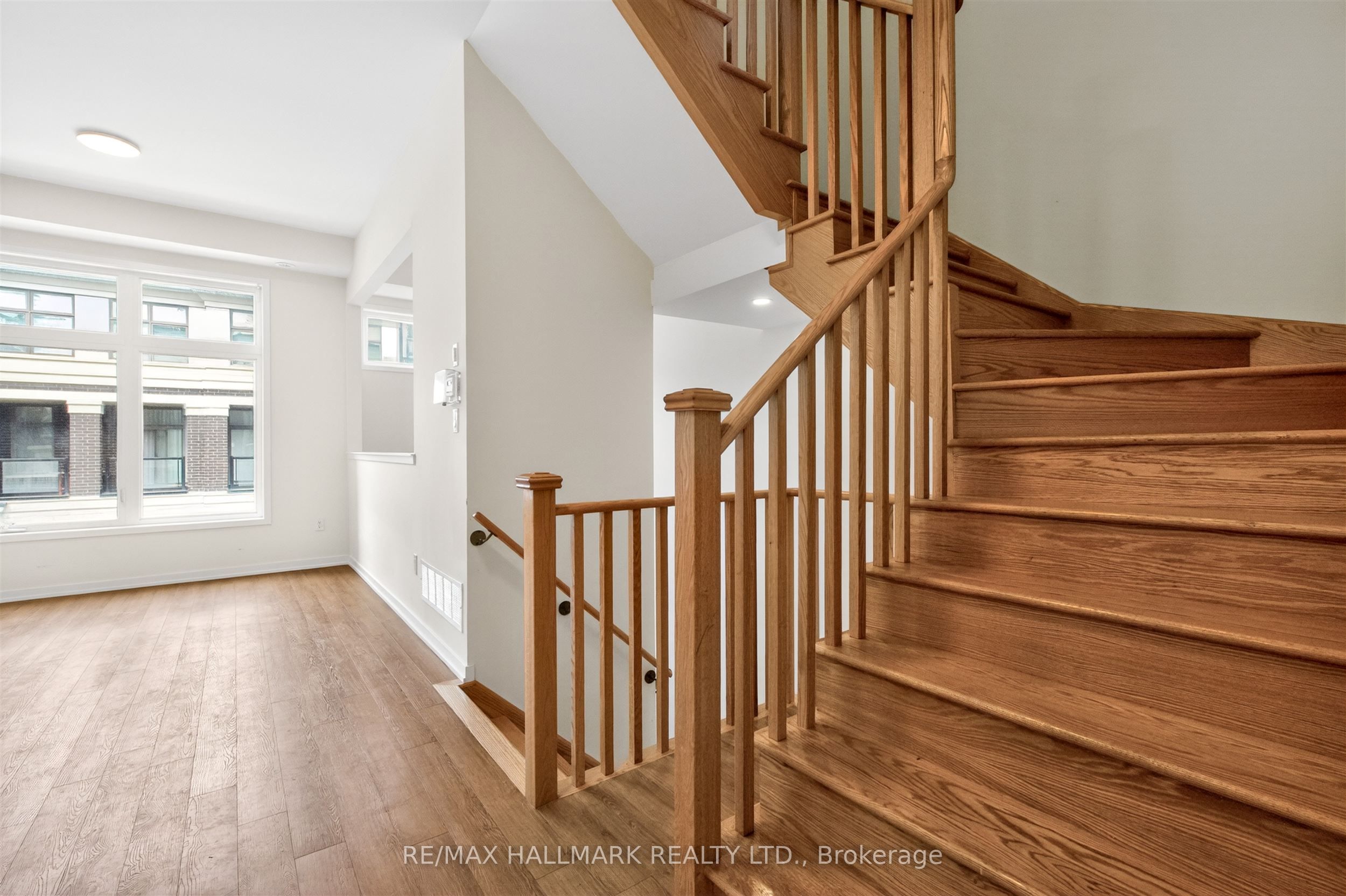 62 Pantheon Lane Property Photo 12