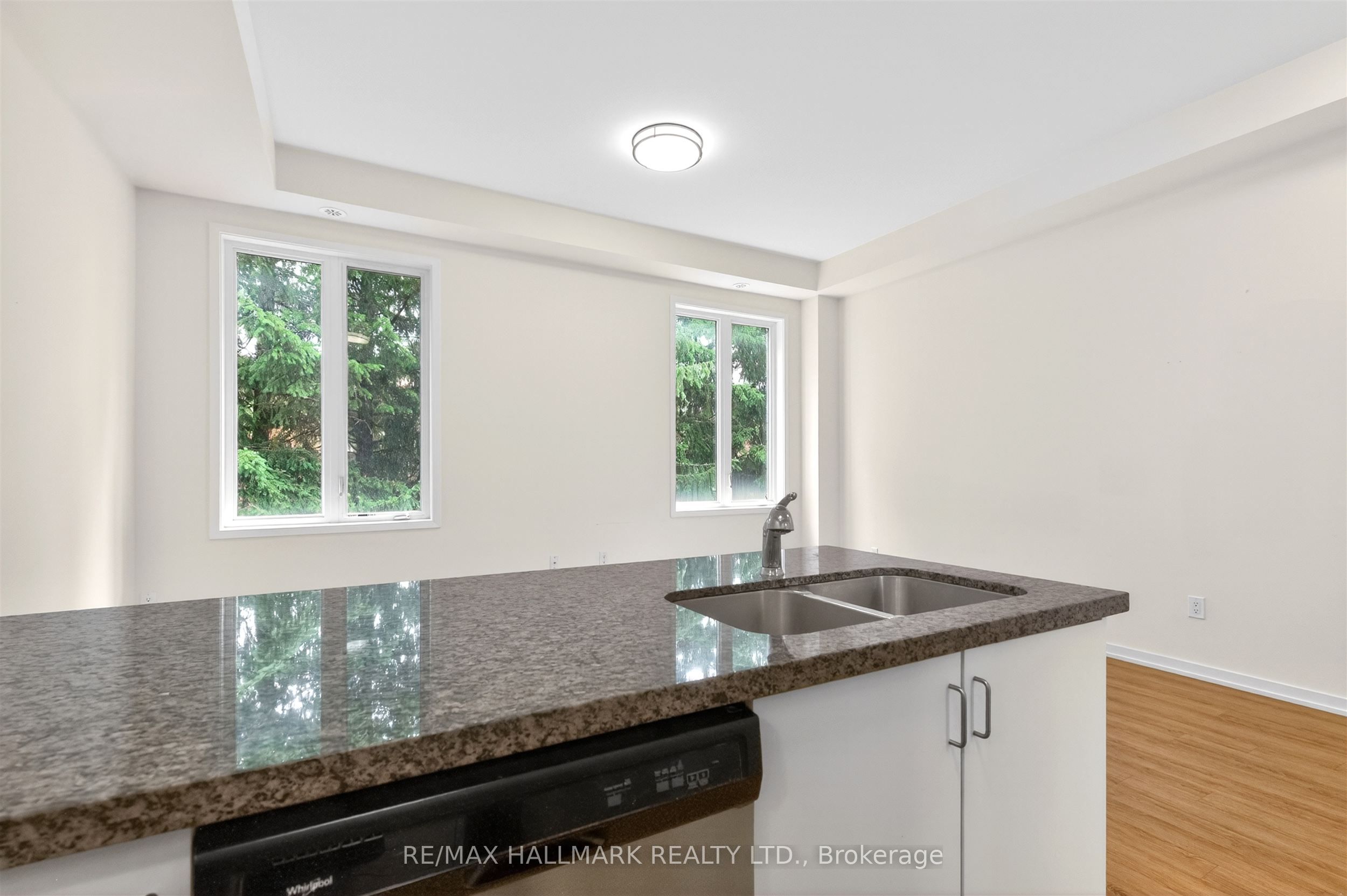 62 Pantheon Lane Property Photo 18