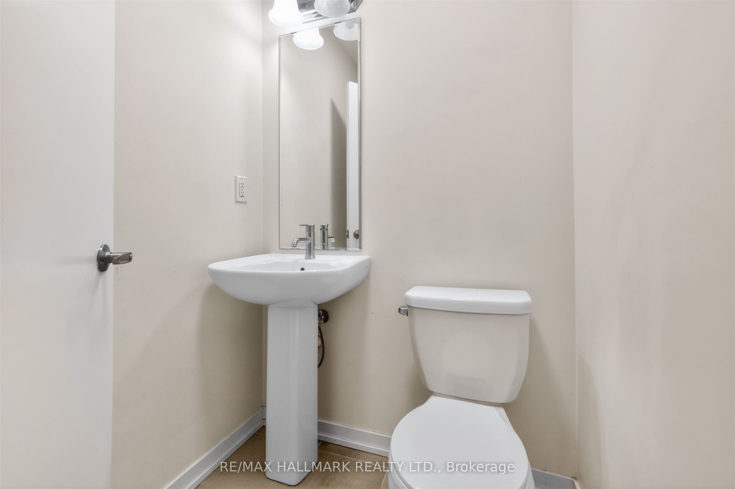 62 Pantheon Lane Property Photo 23
