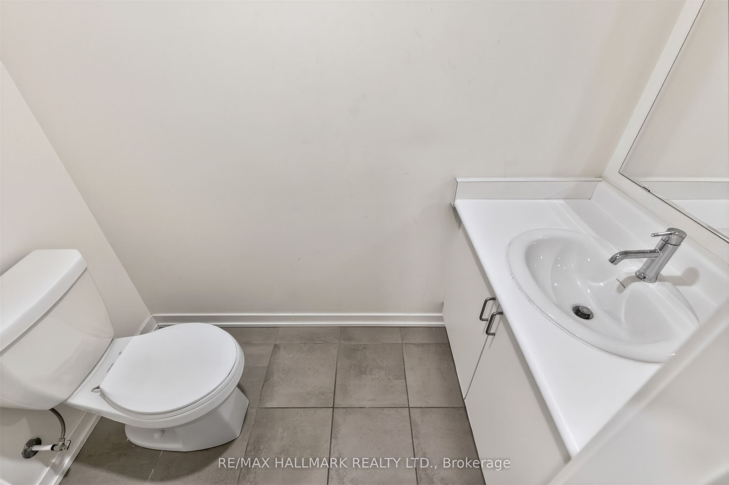 62 Pantheon Lane Property Photo 24