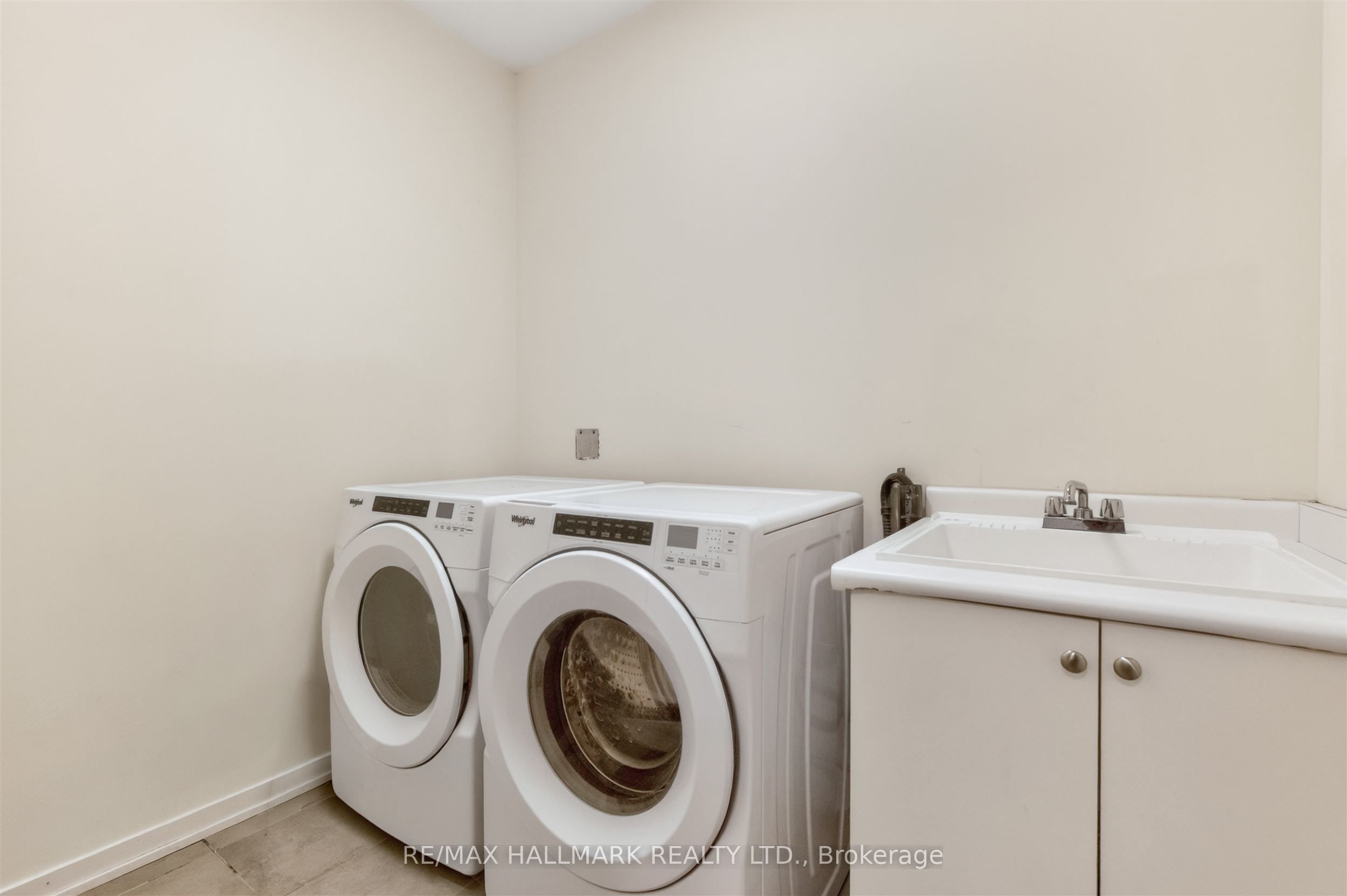 62 Pantheon Lane Property Photo 38