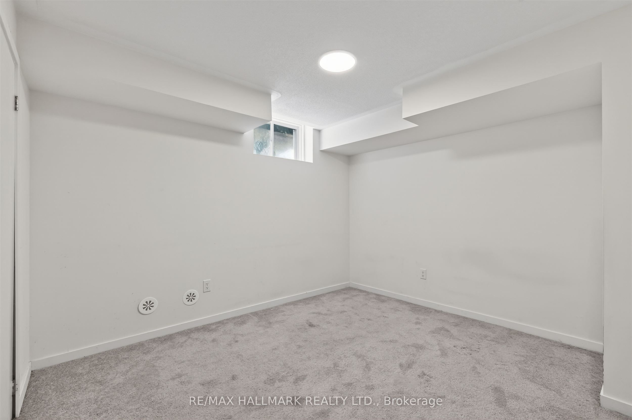 62 Pantheon Lane Property Photo 39
