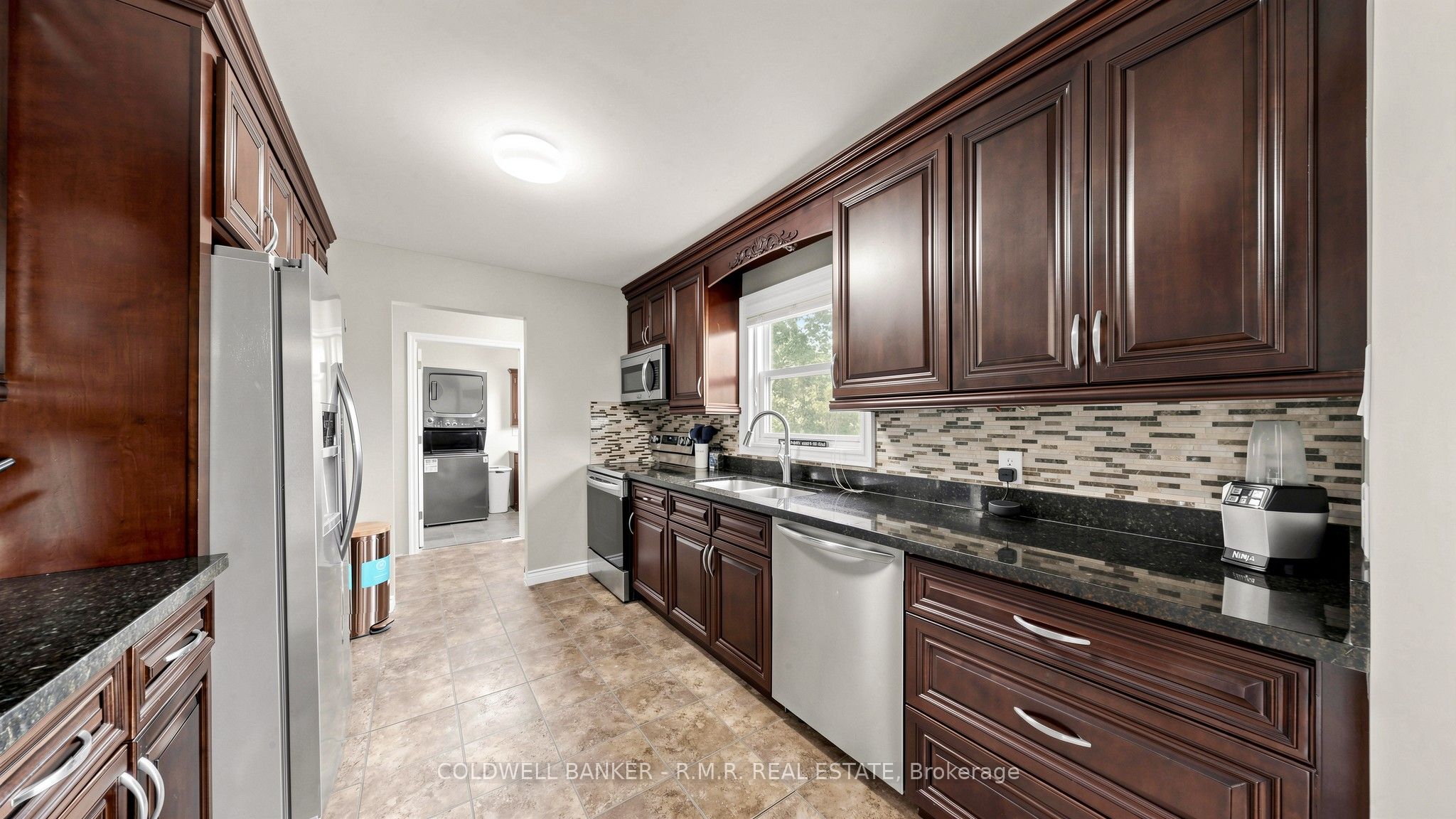 98 Metro Road S Property Photo 20