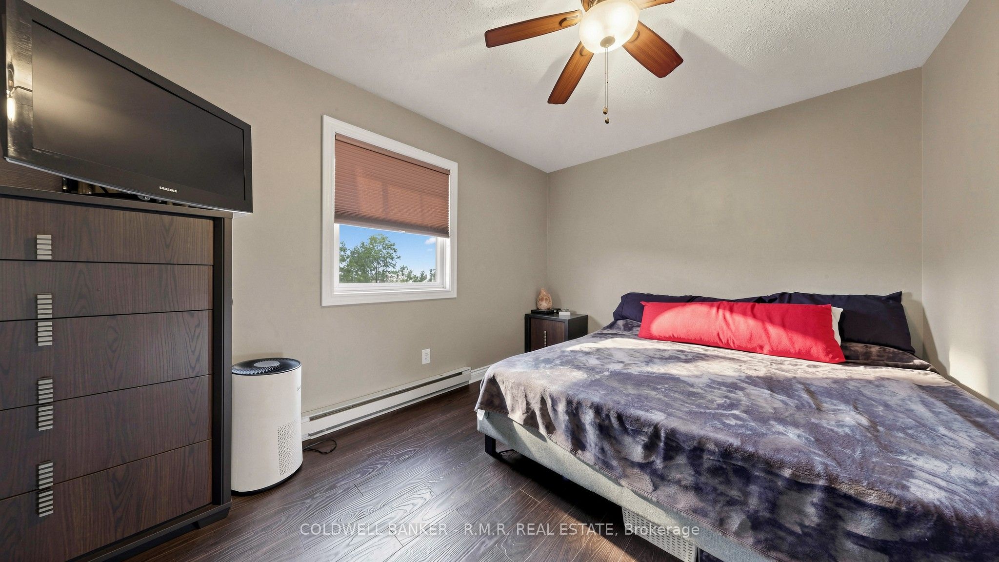 98 Metro Road S Property Photo 39