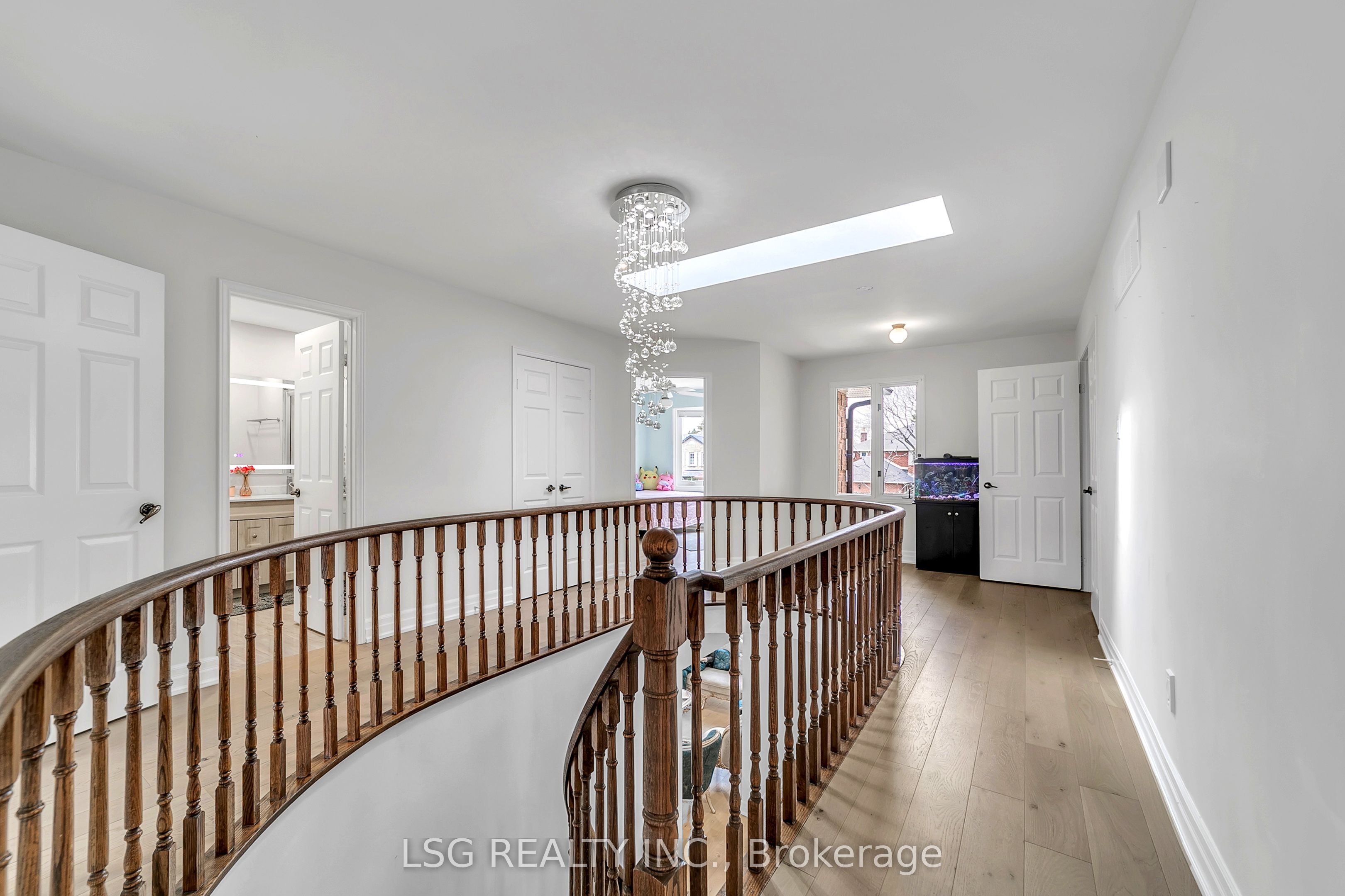629 York Hill Boulevard Property Photo 23