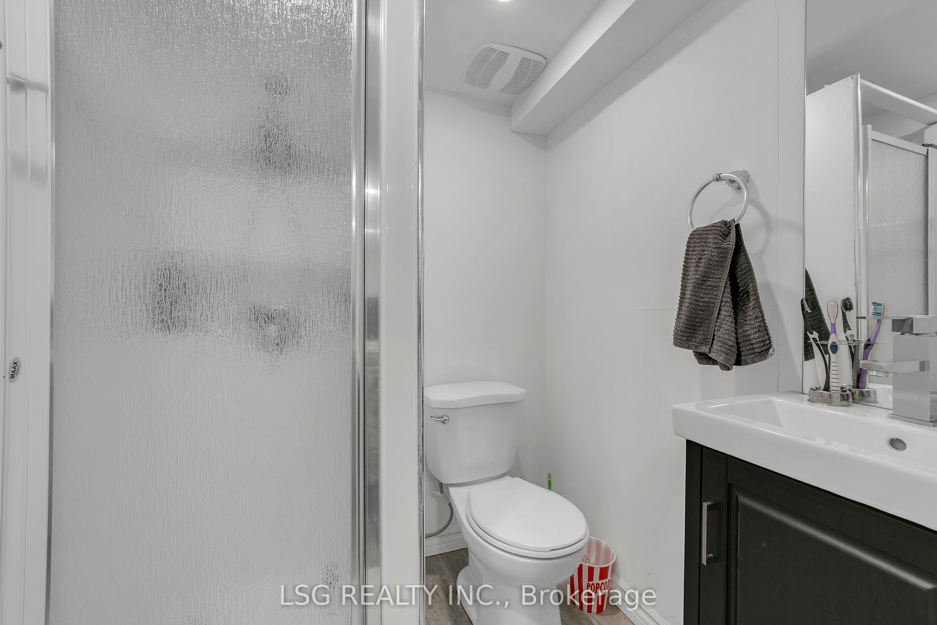 629 York Hill Boulevard Property Photo 41