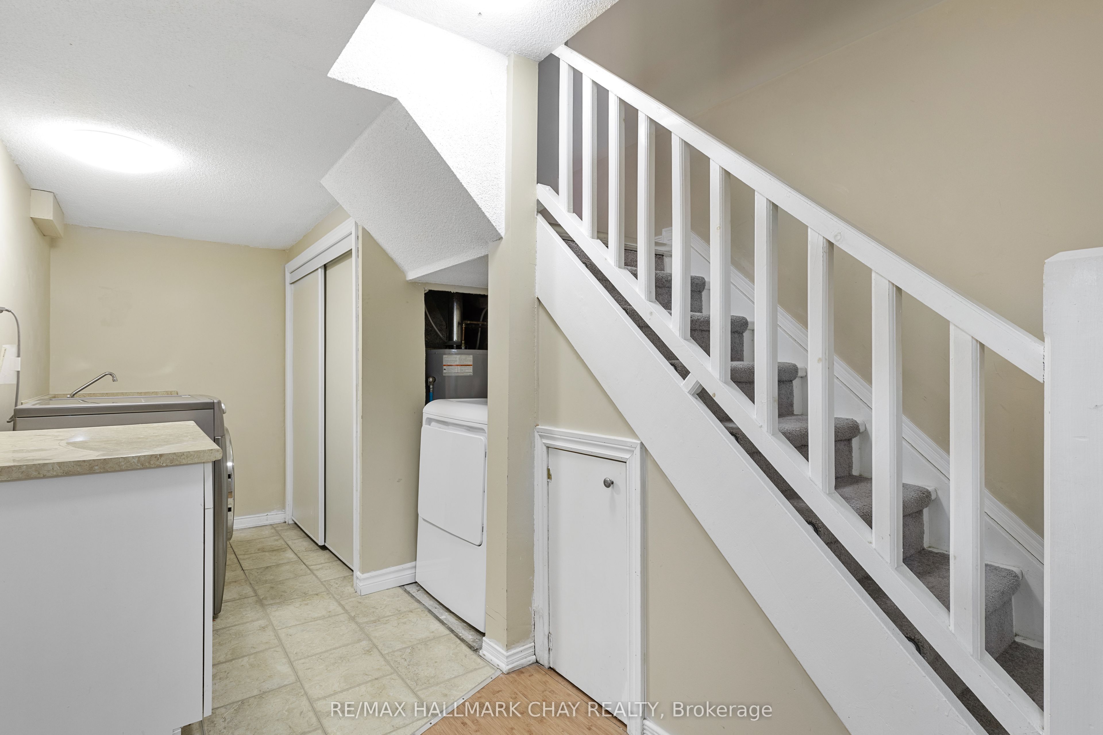492 Britannia Avenue Property Photo 17