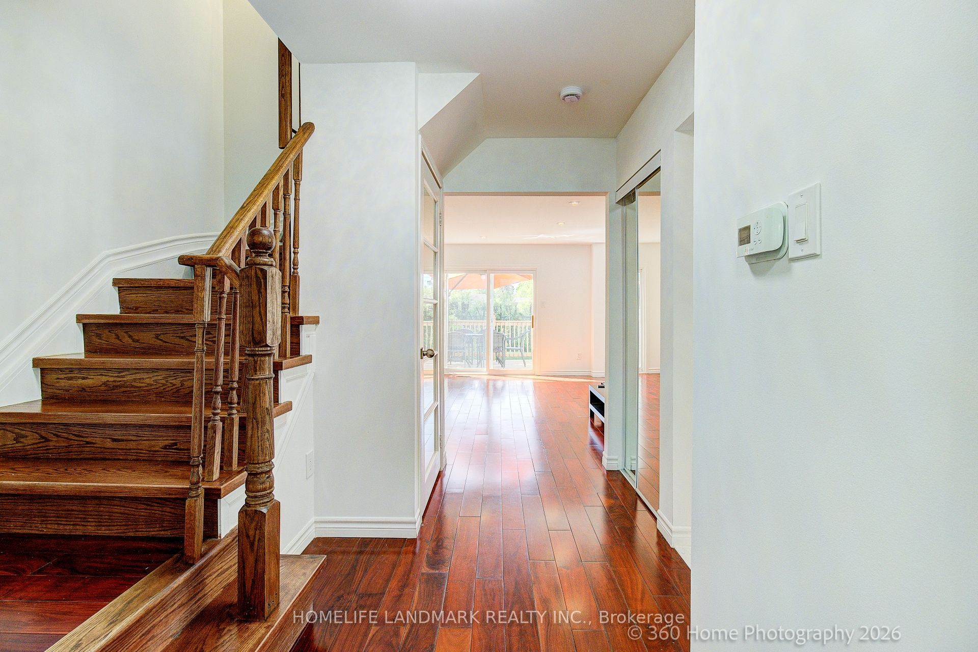 33 Kitsilano Crescent Property Photo 15