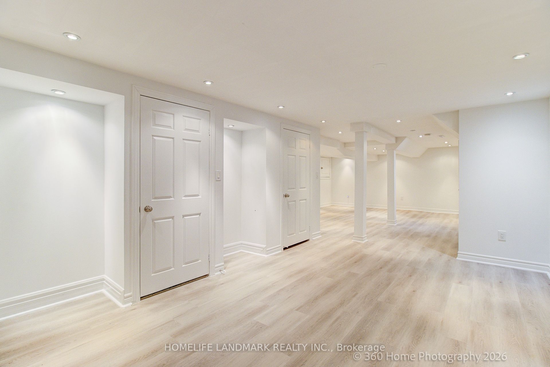 33 Kitsilano Crescent Property Photo 18