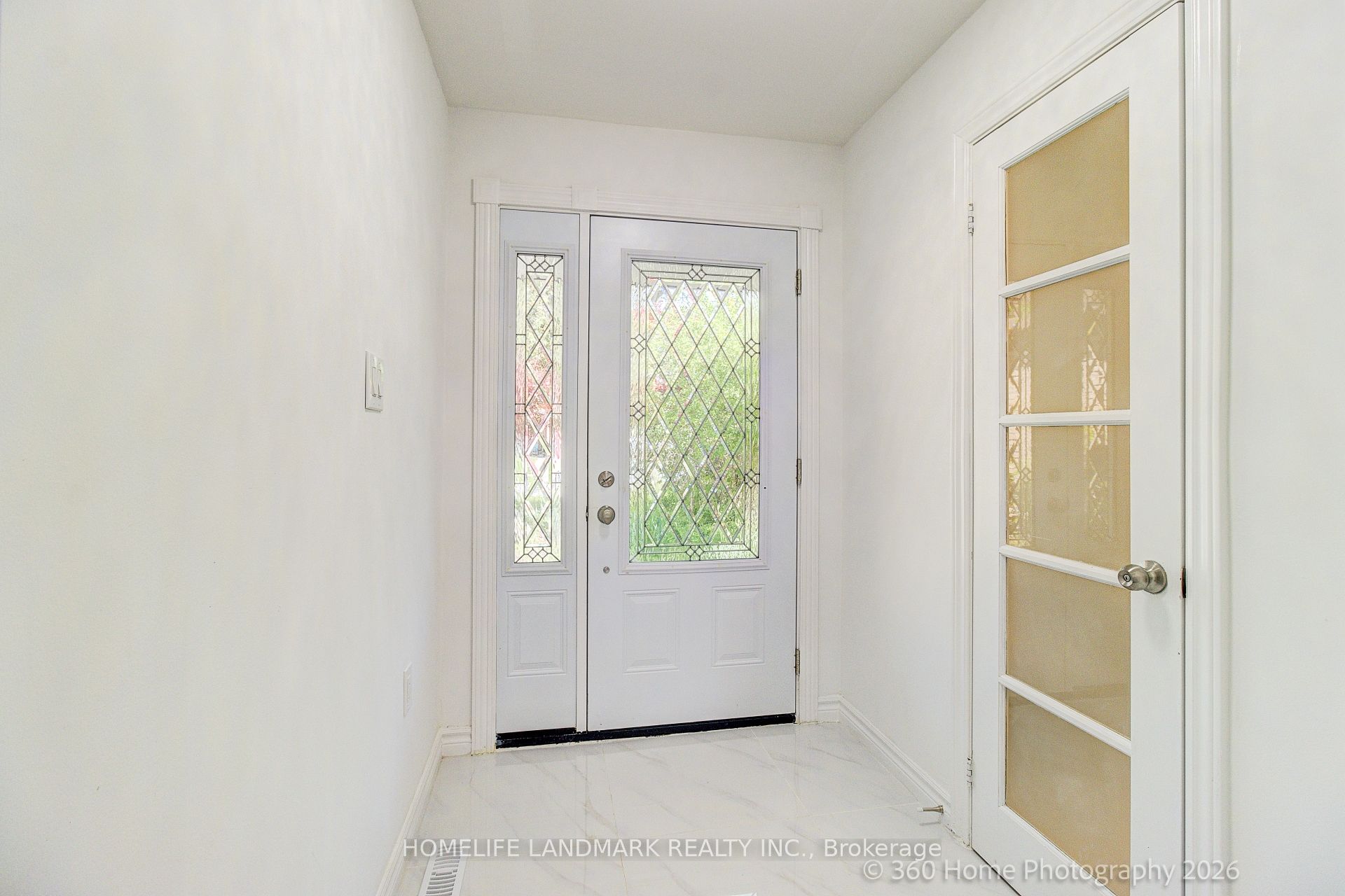 33 Kitsilano Crescent Property Photo 19