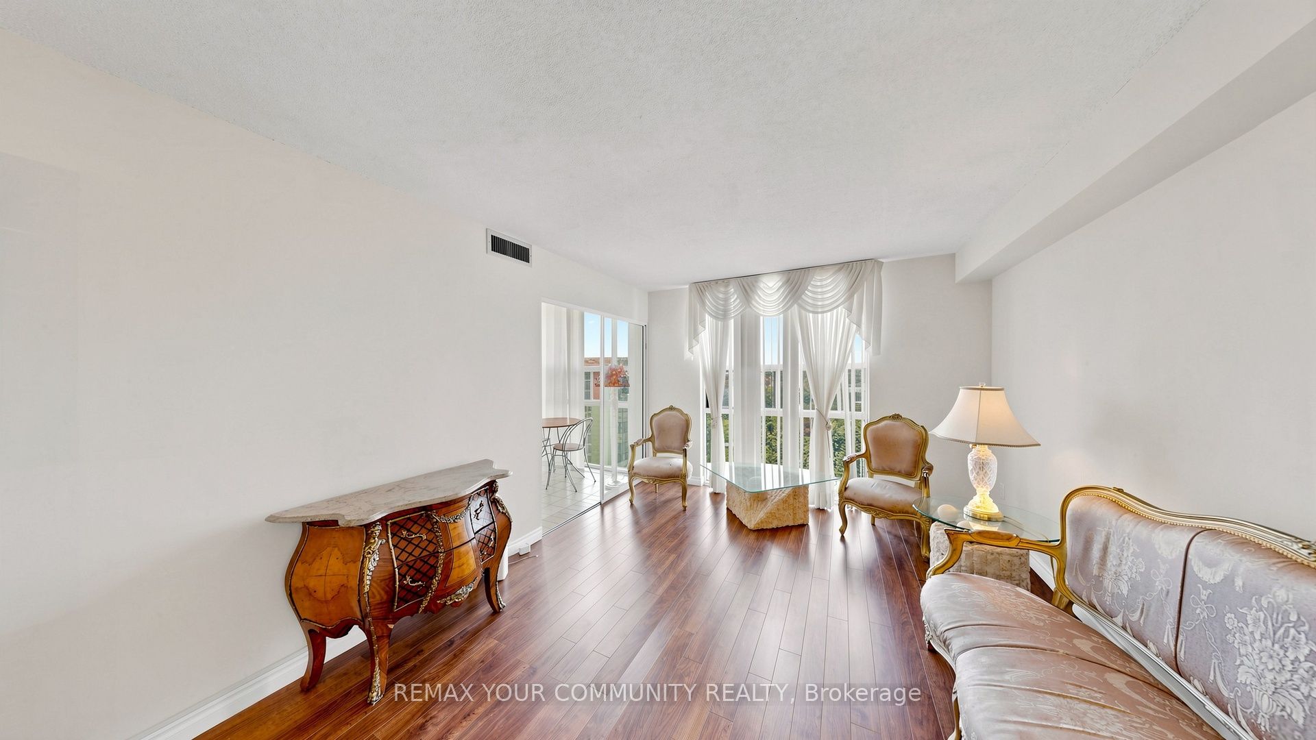 20 Harding Boulevard W 1109 Property Photo 10