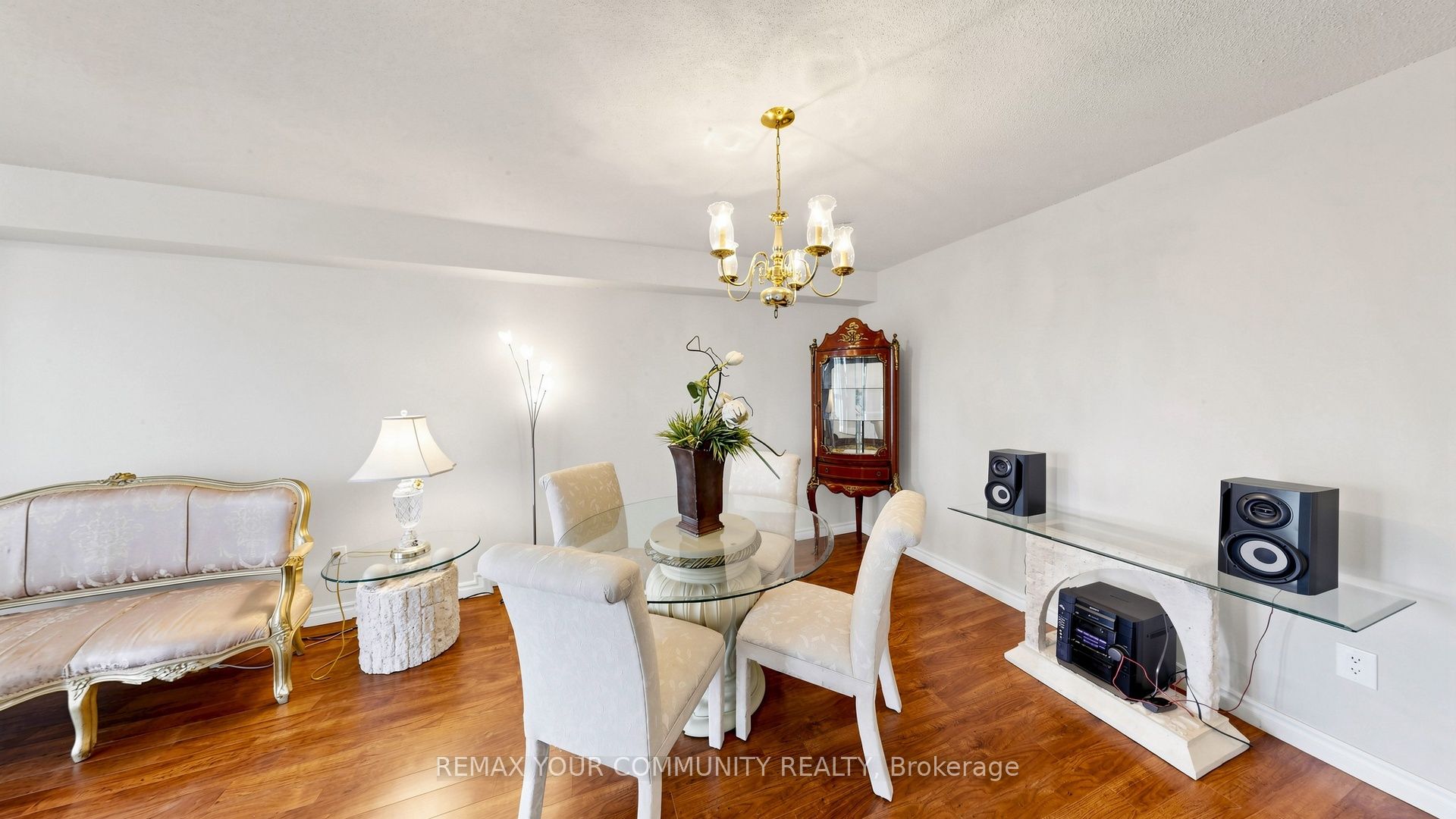 20 Harding Boulevard W 1109 Property Photo 13