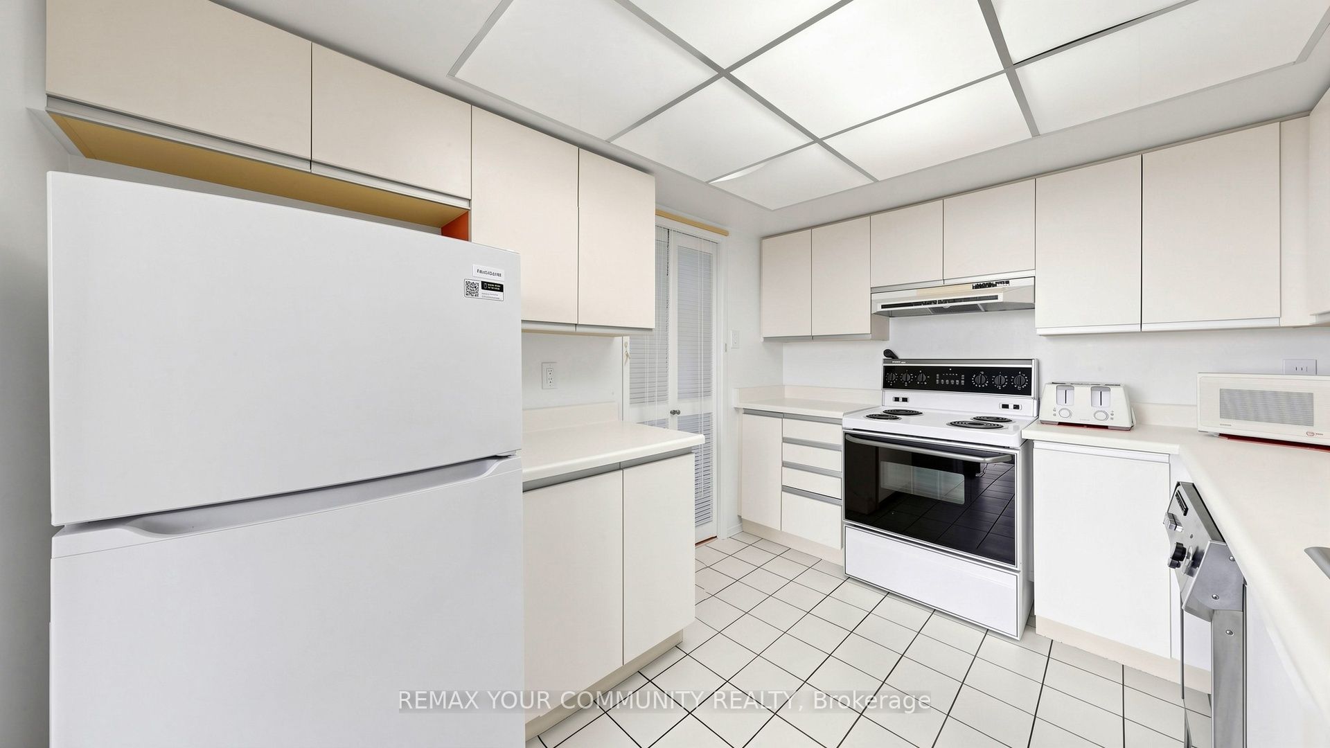 20 Harding Boulevard W 1109 Property Photo 15