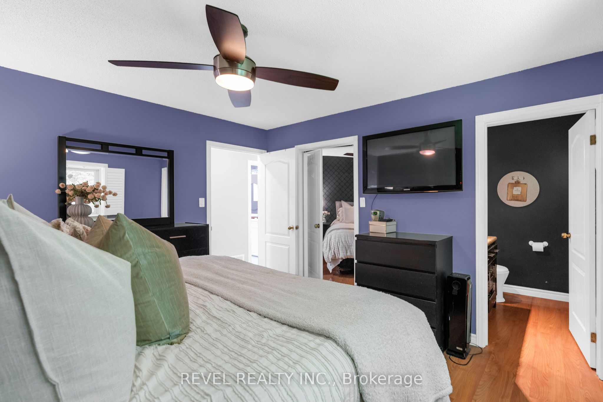 3964 Grove Place Property Photo 15