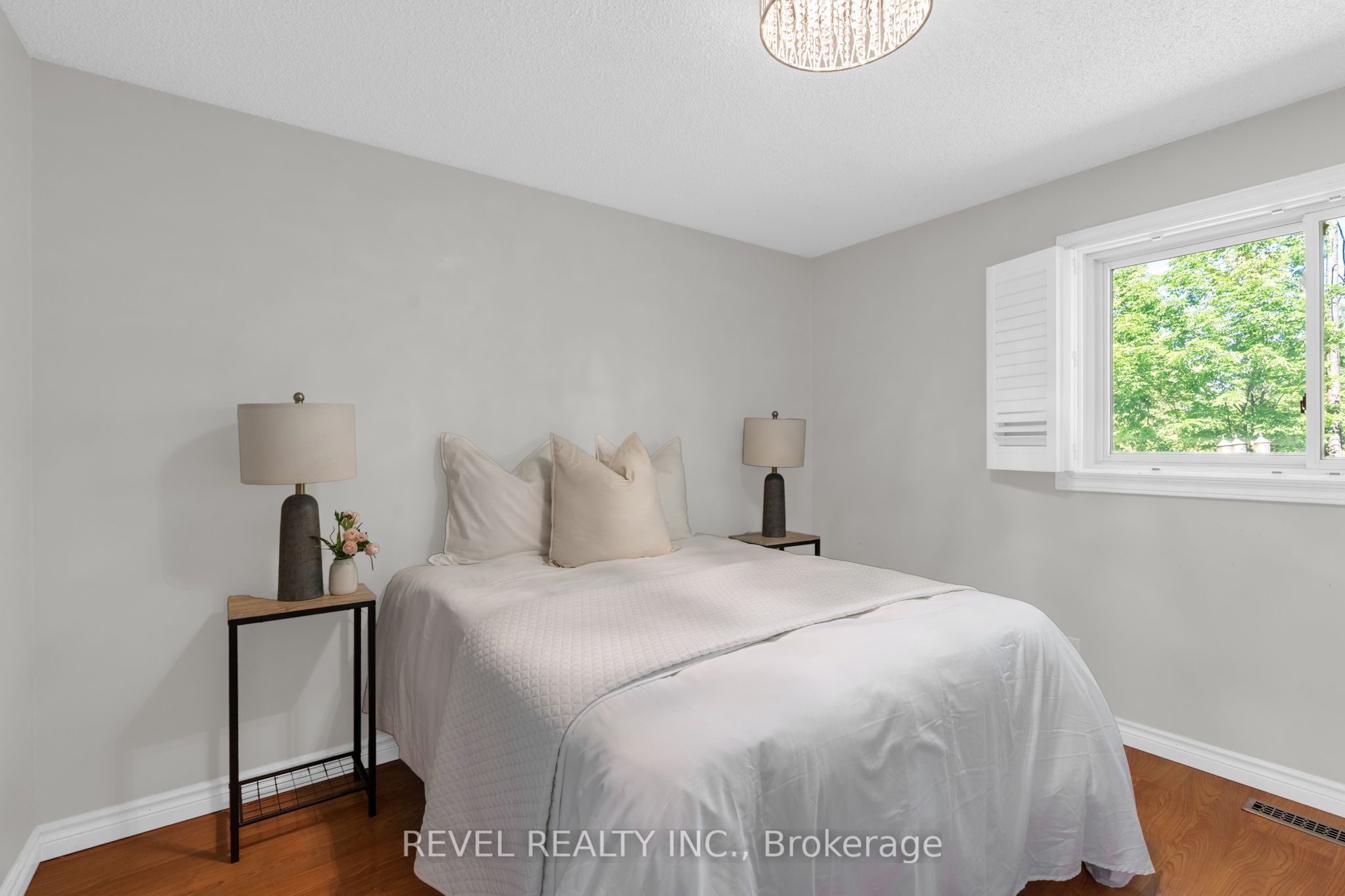 3964 Grove Place Property Photo 19