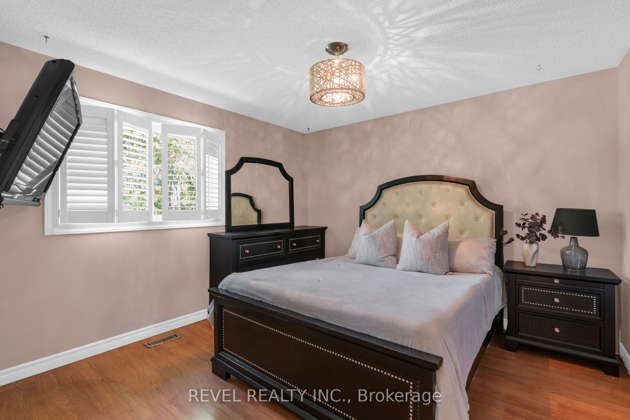 3964 Grove Place Property Photo 20