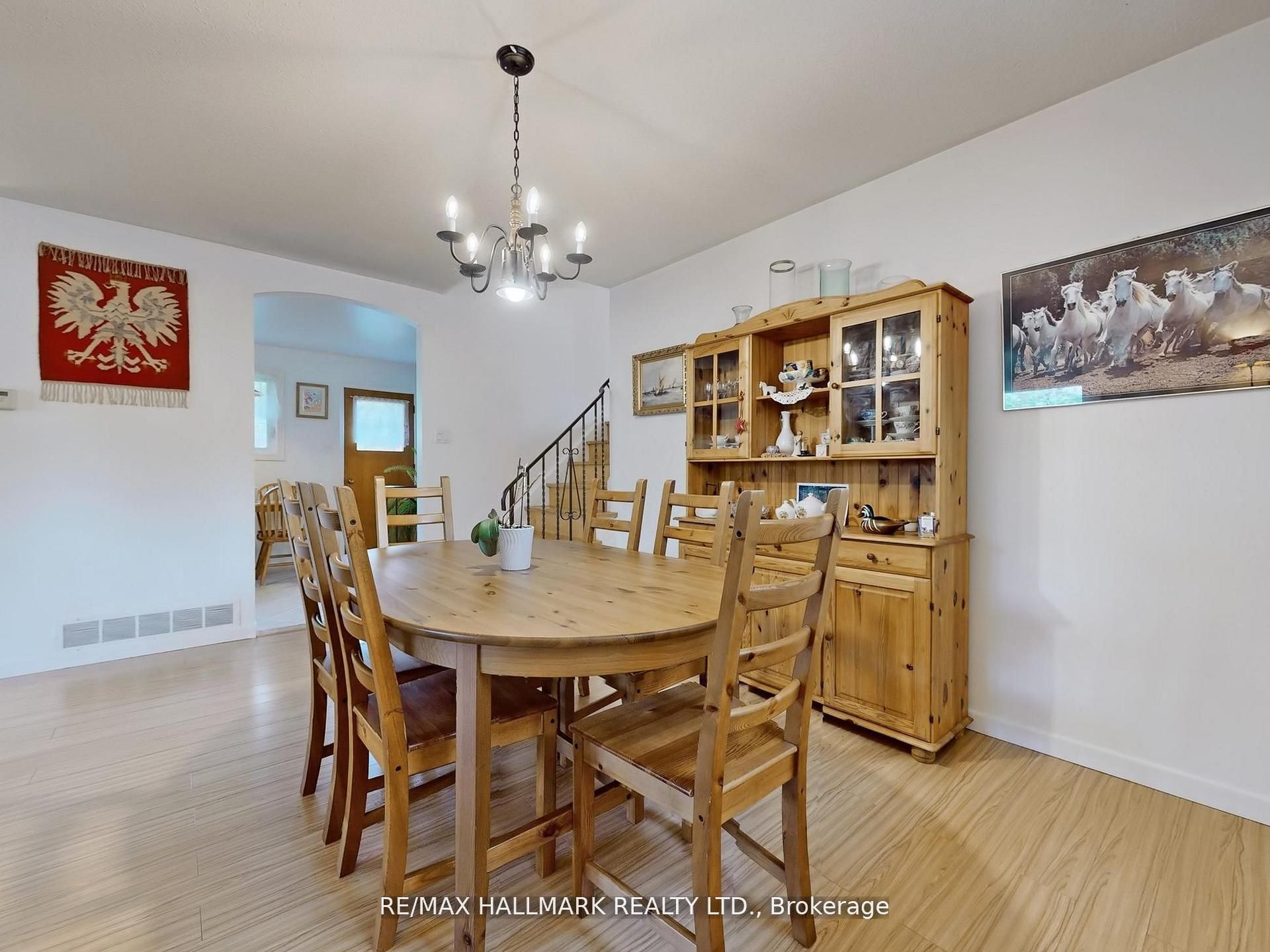 5193 Aurora Road Property Photo 16