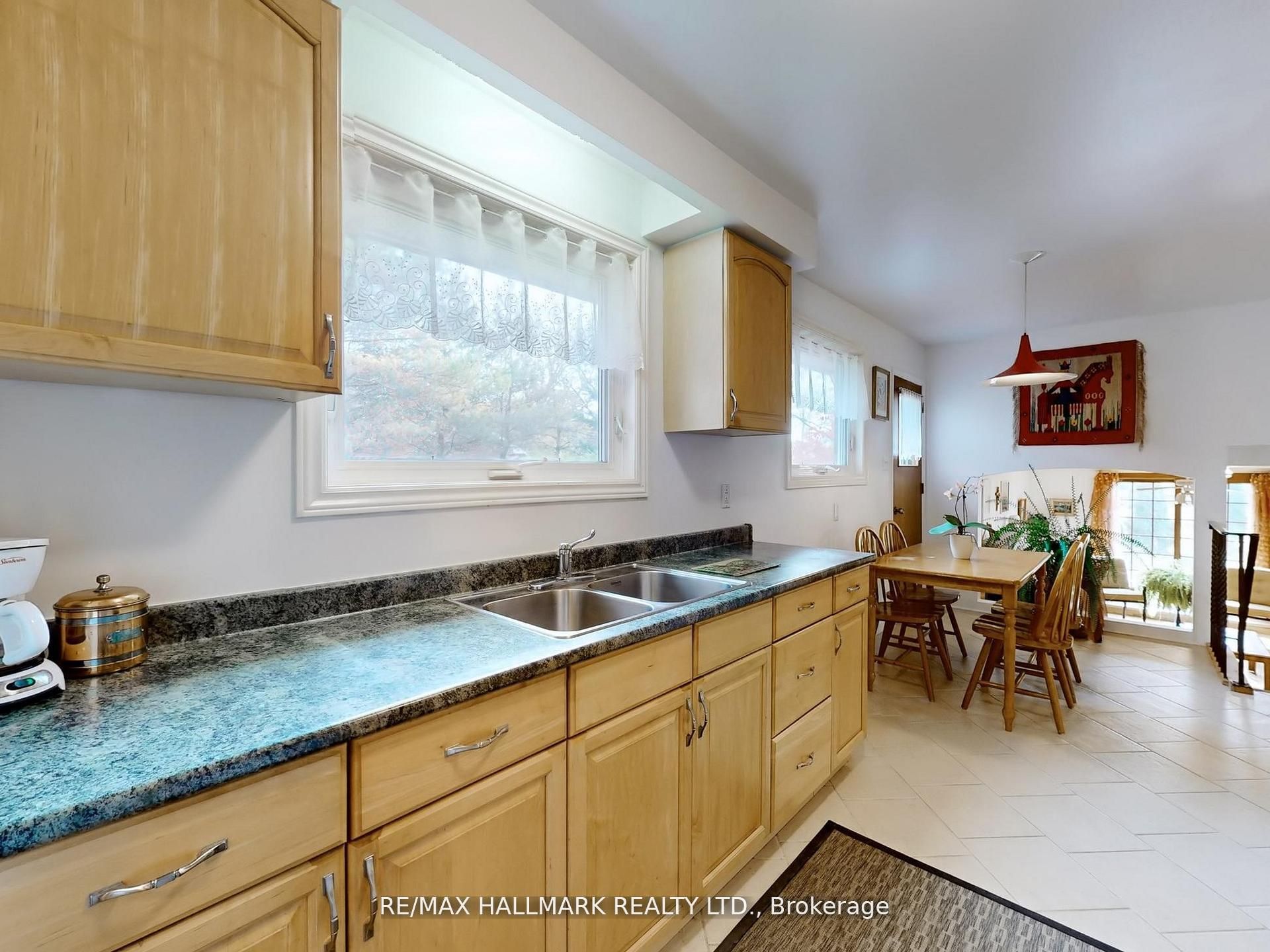 5193 Aurora Road Property Photo 18