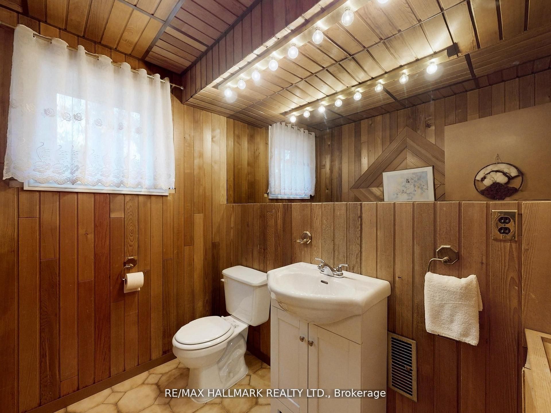 5193 Aurora Road Property Photo 29