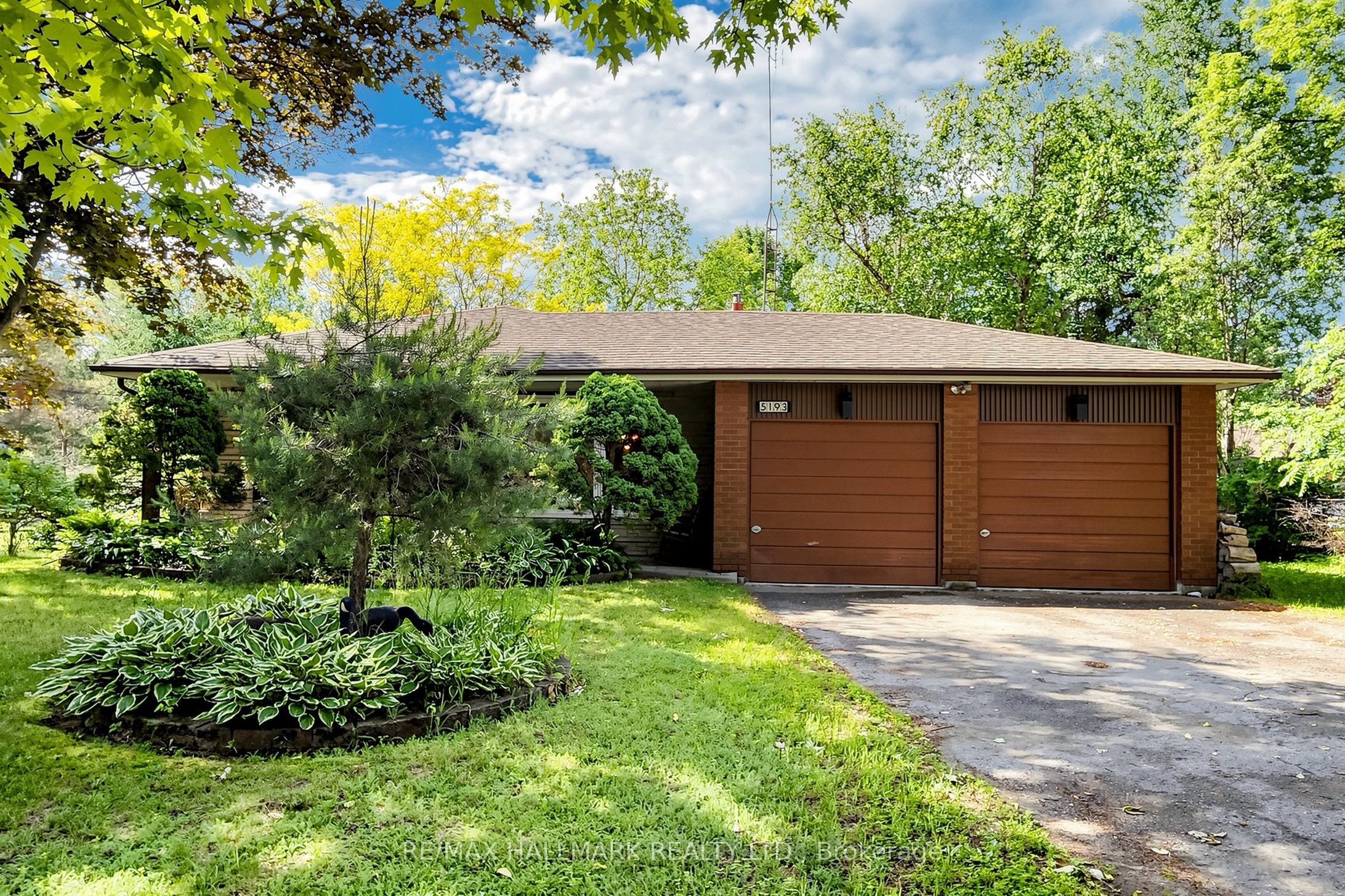 5193 Aurora Road Property Photo 43