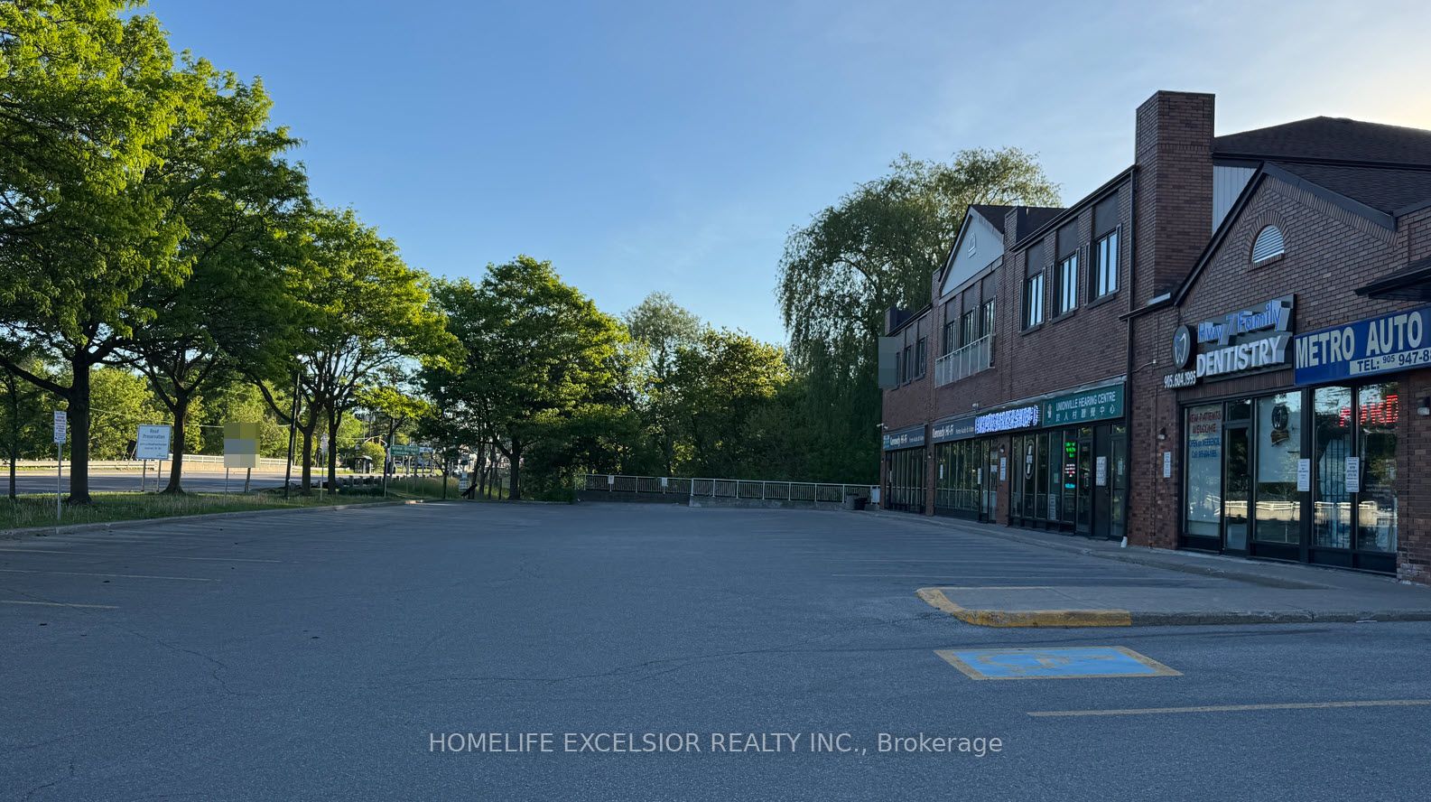 4560 Highway 7 E 810 Property Photo 5